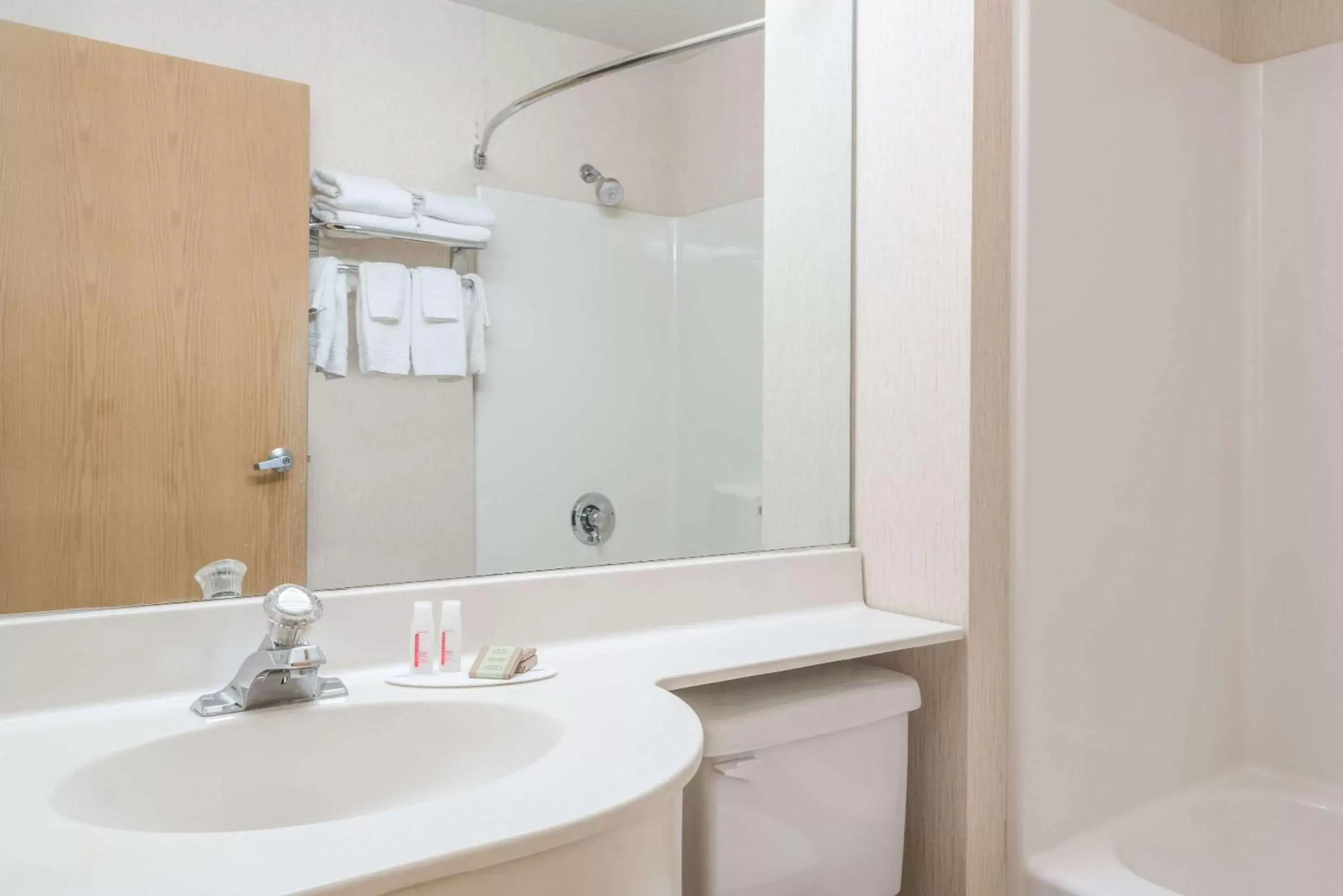 Photo of the whole room, Bathroom in Super 8 by Wyndham Fargo Airport