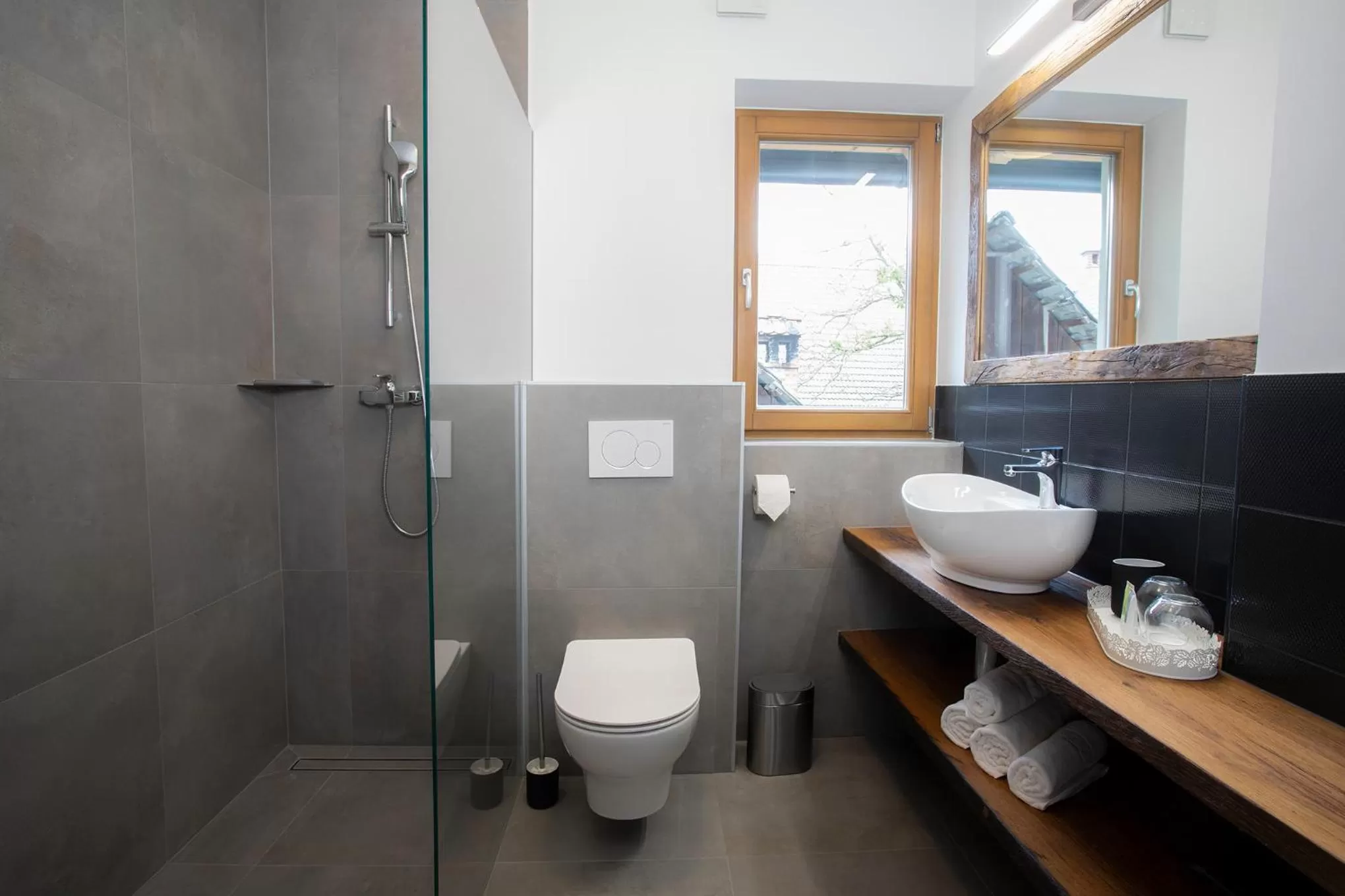 Bathroom in House Troha - Rooms & Apartments