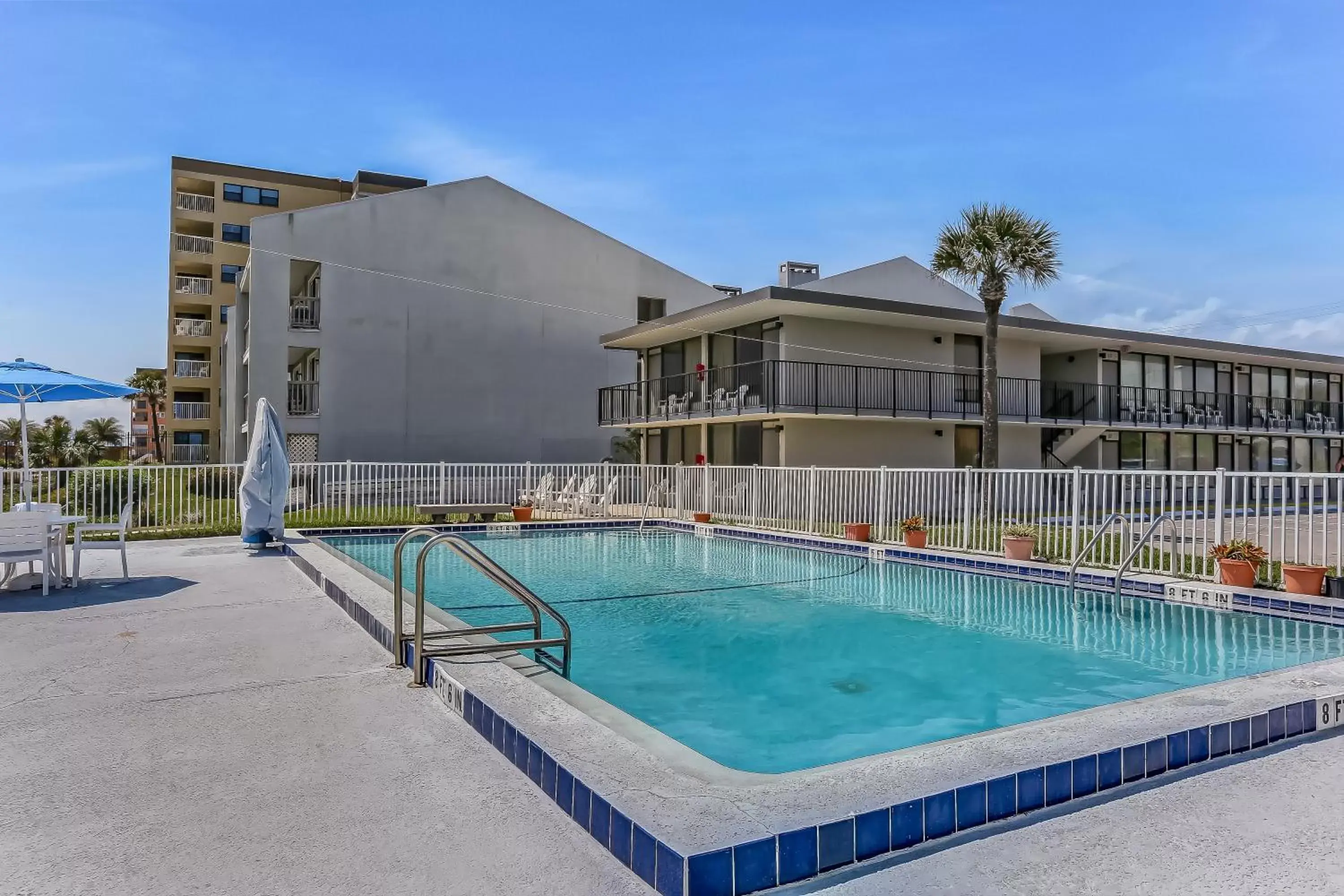 Queen Room with Two Queen Beds "Near Ocean" in Beachside Motel - Amelia Island Queen Room with Two Queen Beds "Near Ocean" in Beachside Motel - Amelia Island