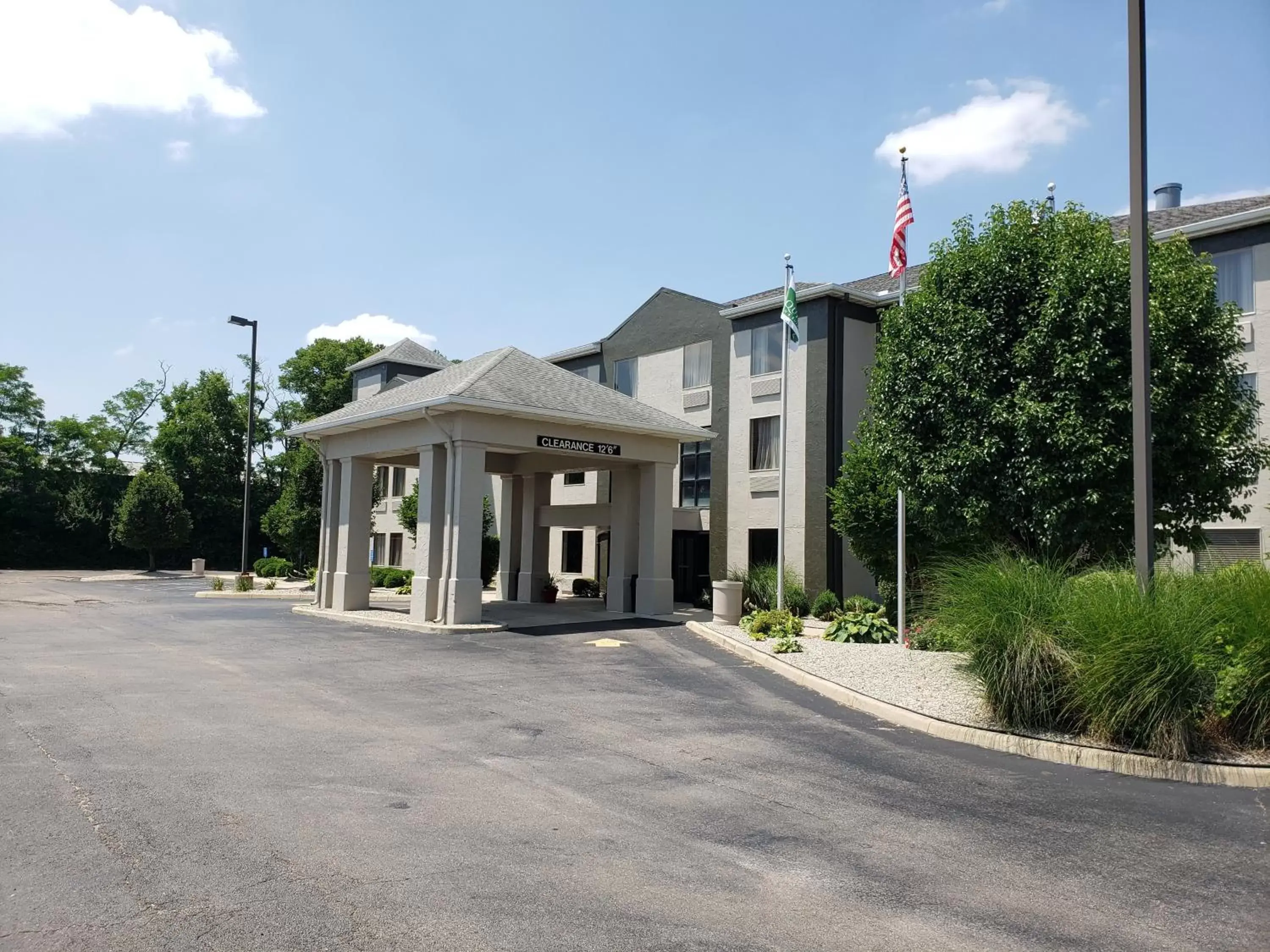 Property Building in Comfort Inn & Suites Tipp City - I-75