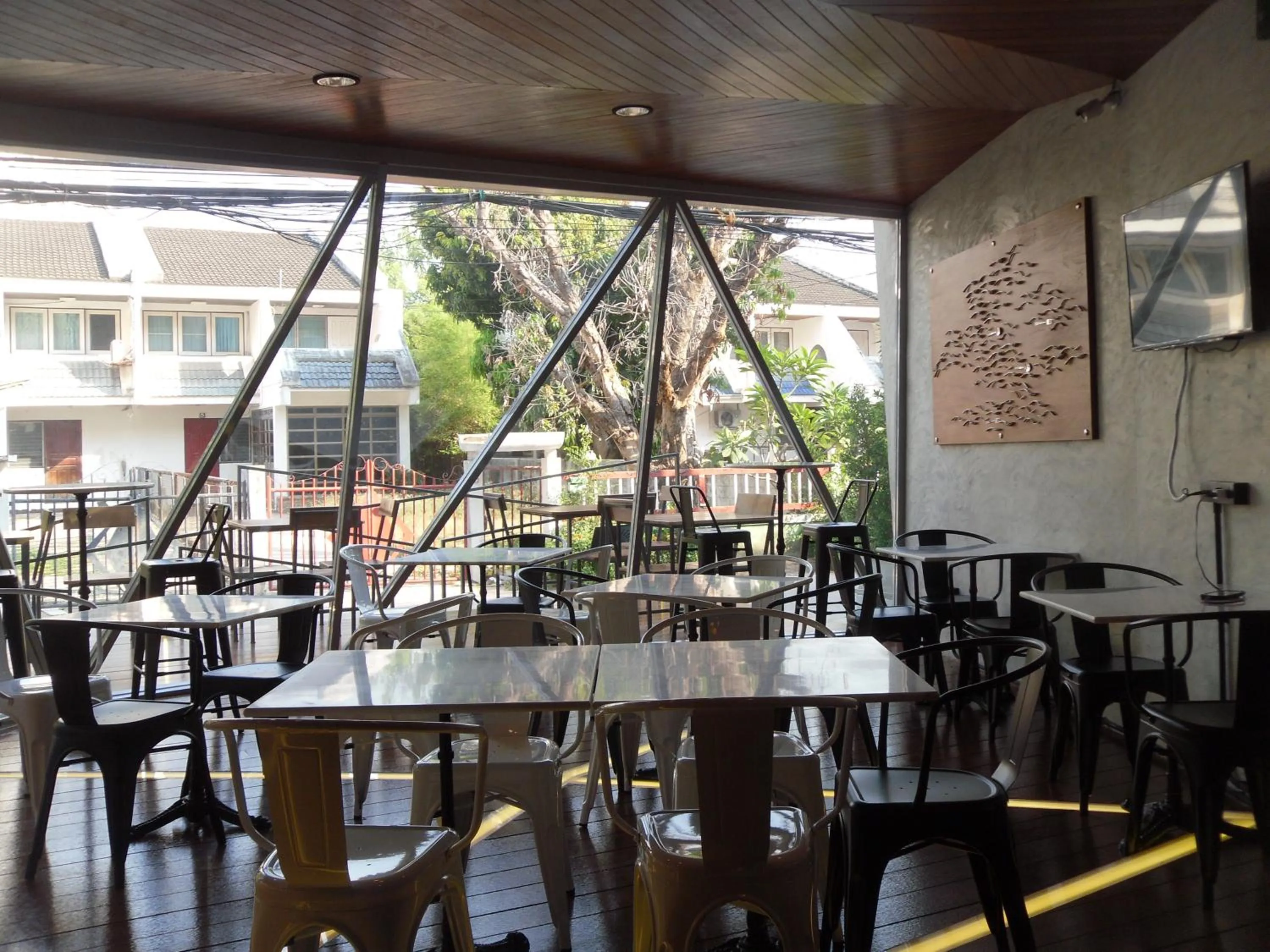 Restaurant/places to eat in Sea Crest by Jomtien