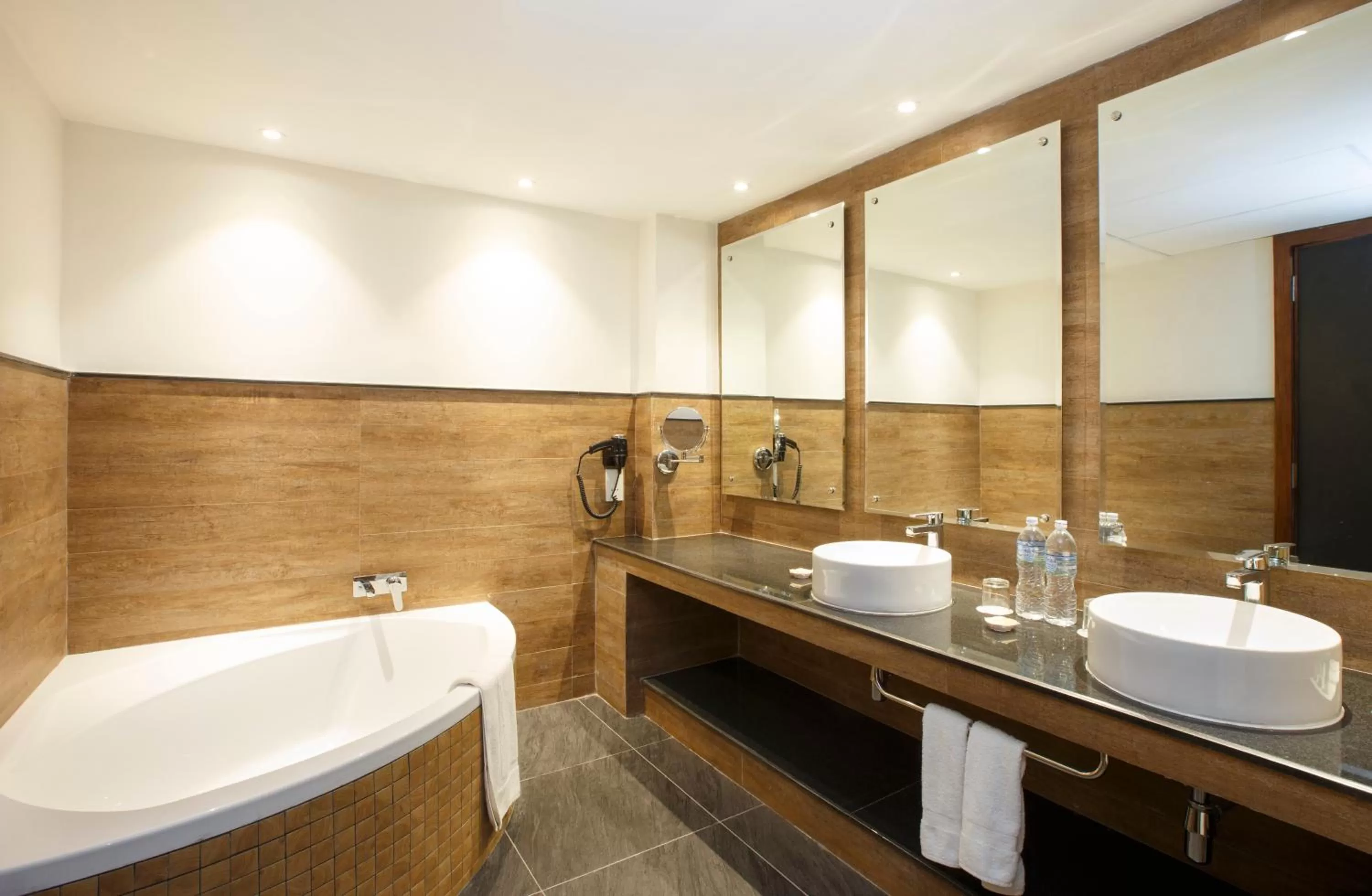 Bathroom in Hotel Ambassador by ACE Hotels