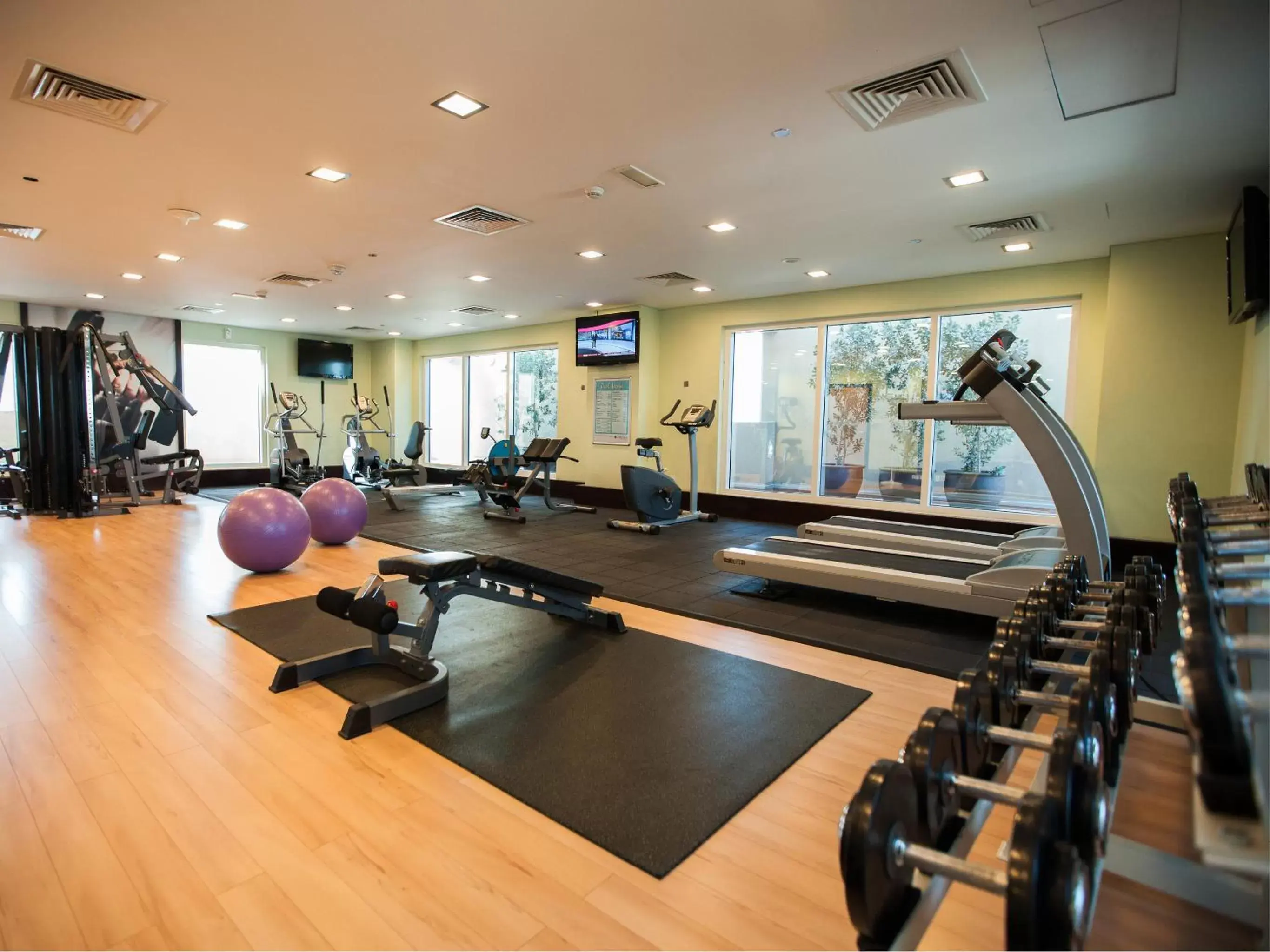 Fitness centre/facilities, Fitness Center/Facilities in Citymax Hotel Al Barsha at the Mall