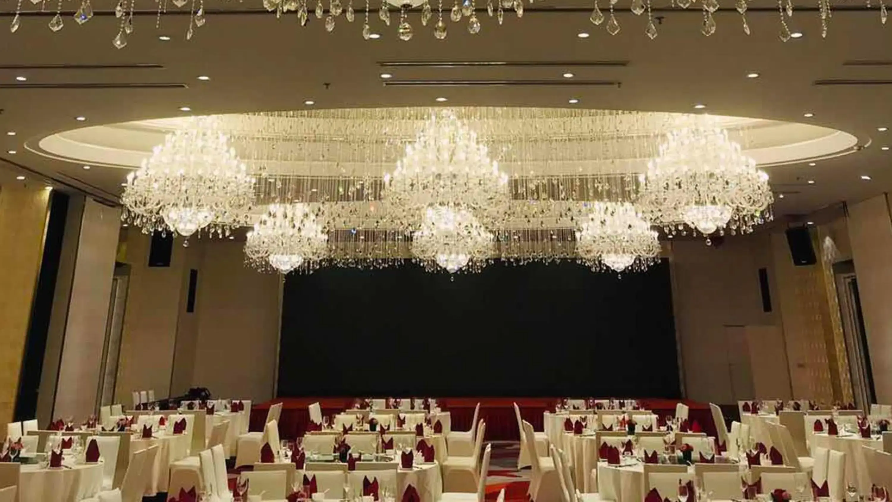 Lobby or reception, Banquet Facilities in Holiday Inn Shanghai Hongqiao West, an IHG Hotel