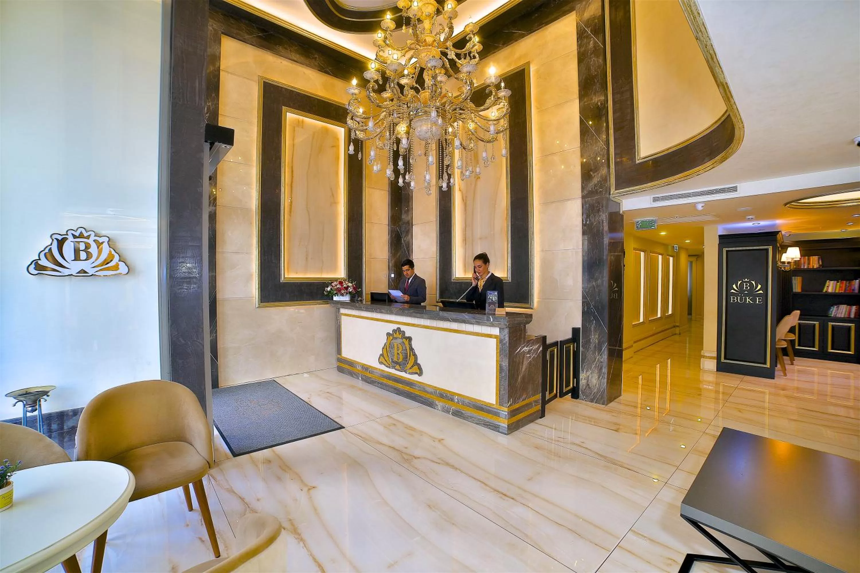 Lobby or reception in Büke Hotel Şişli
