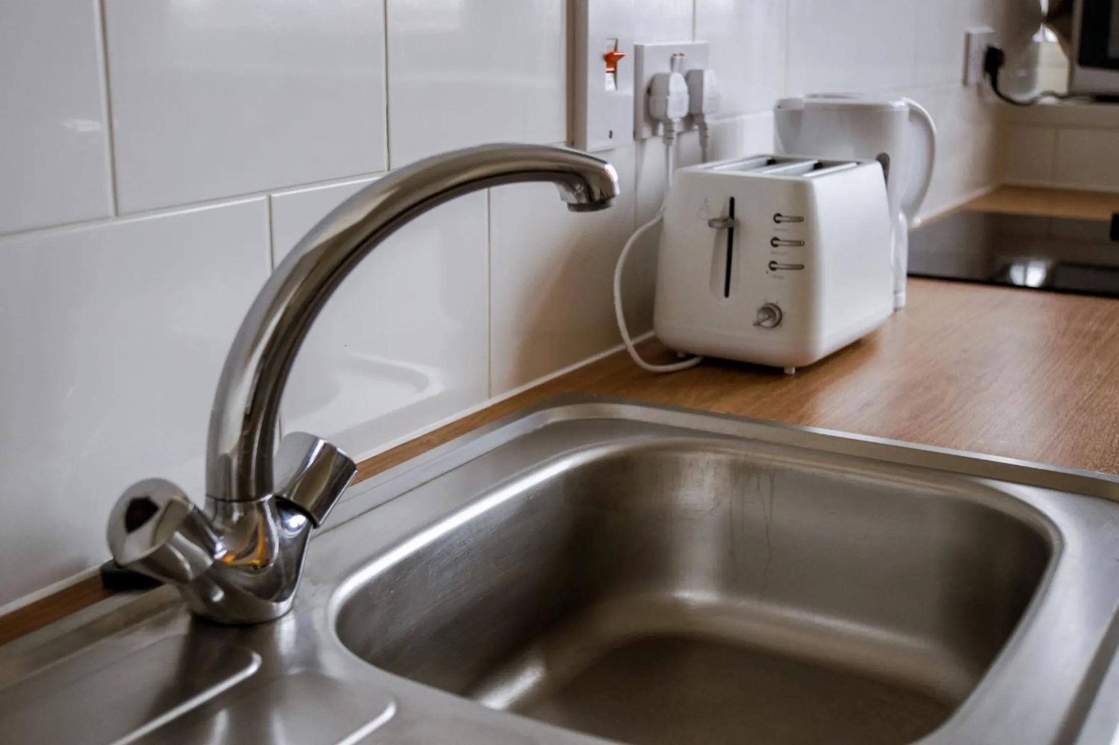 Coffee/tea facilities in County Hall Apartment Hotel