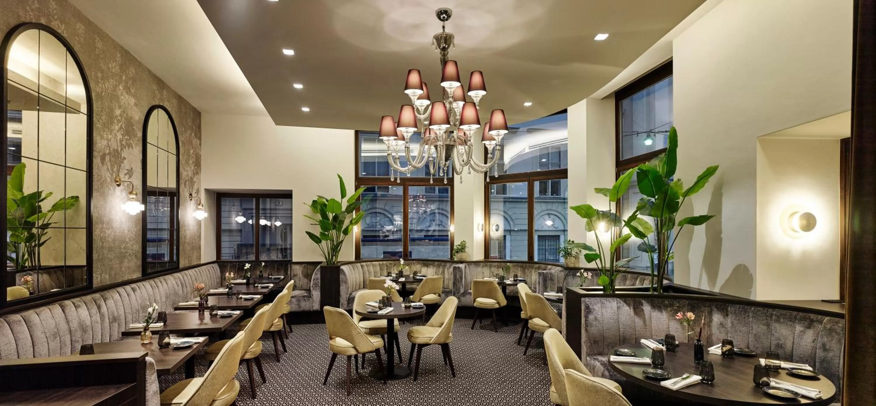 Restaurant/places to eat in Steigenberger Hotel Herrenhof