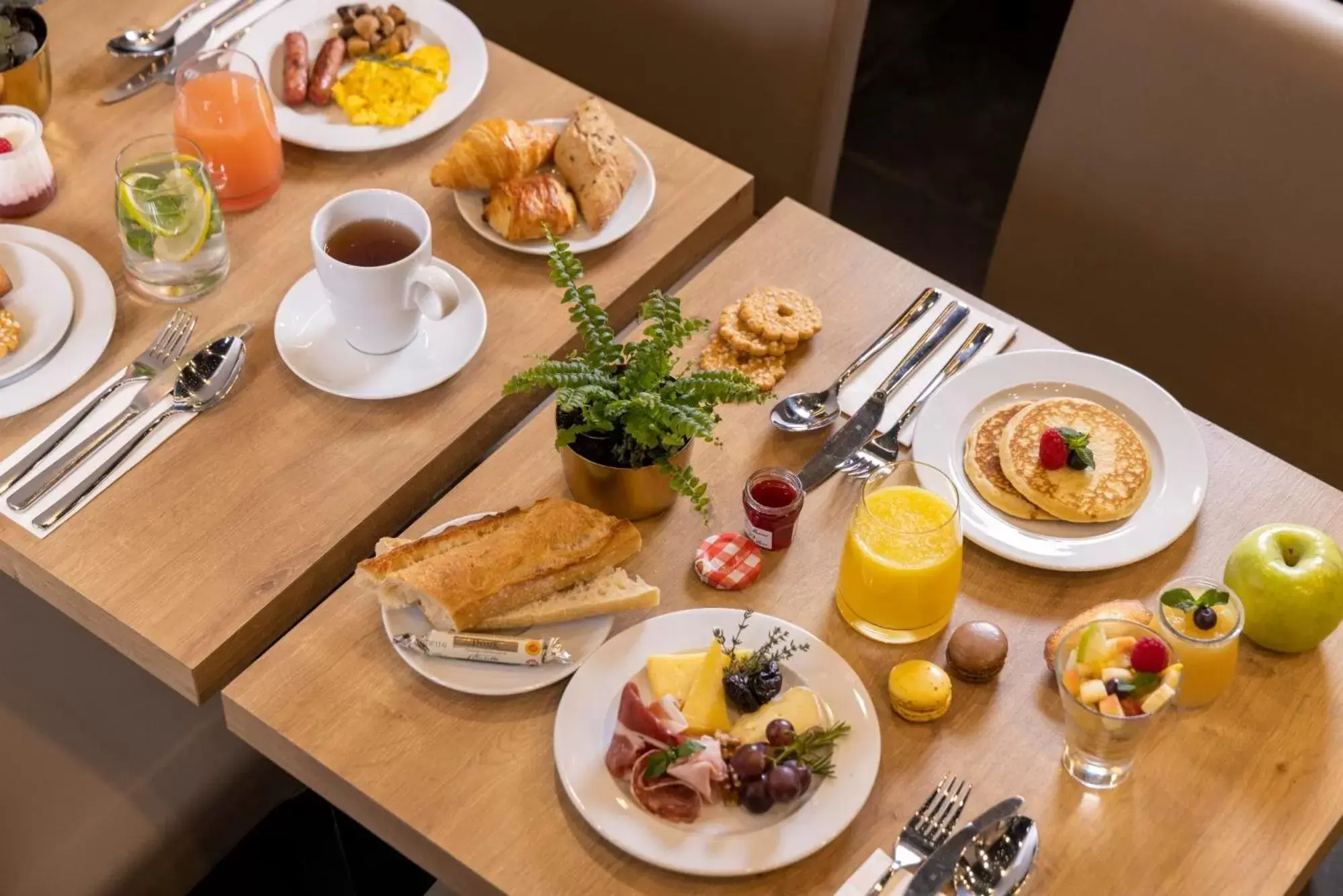 Buffet breakfast, Breakfast in Dream Hôtel Opéra & Spa