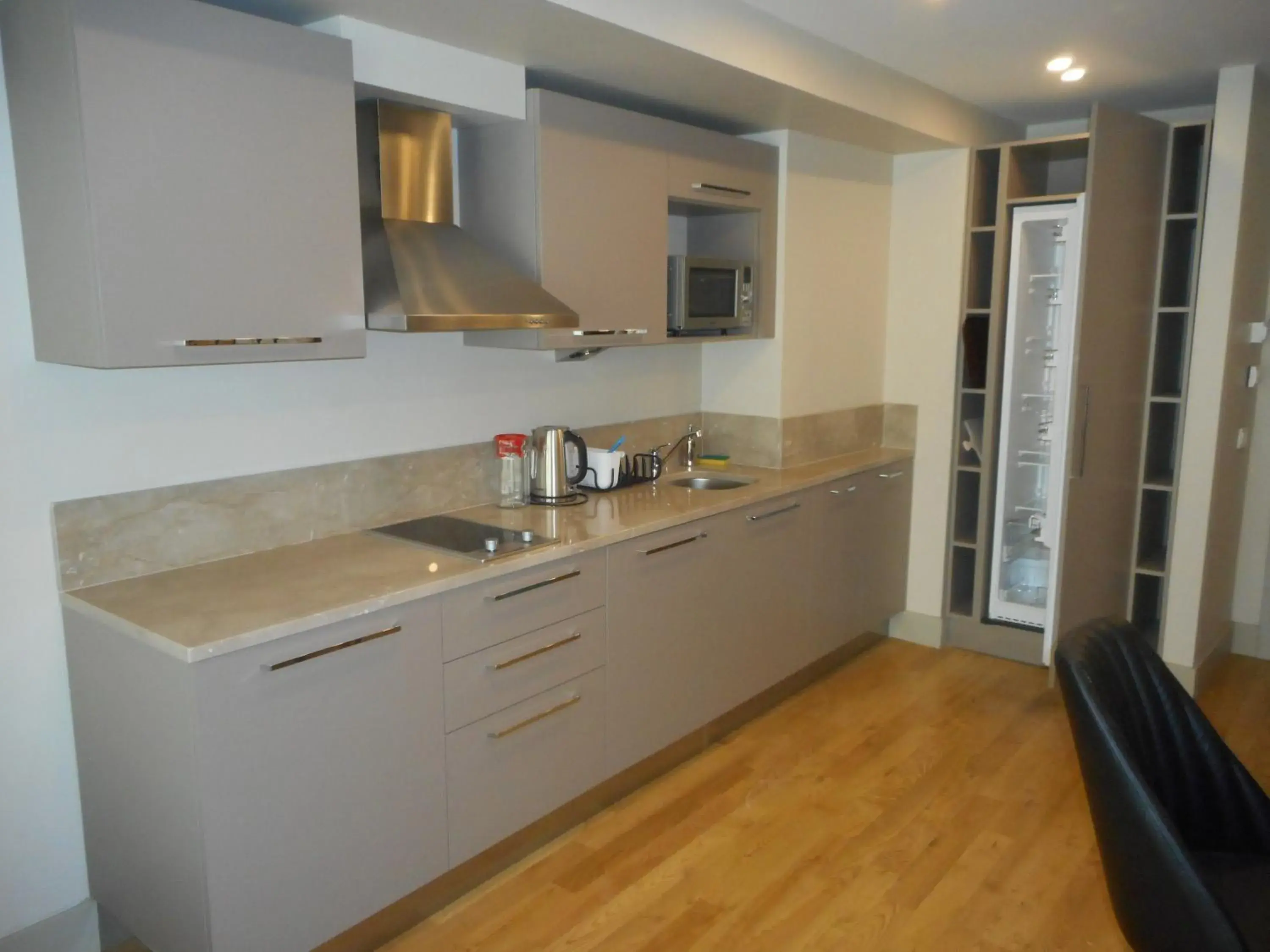 Kitchen or kitchenette, Kitchen/Kitchenette in Keten Suites Taksim