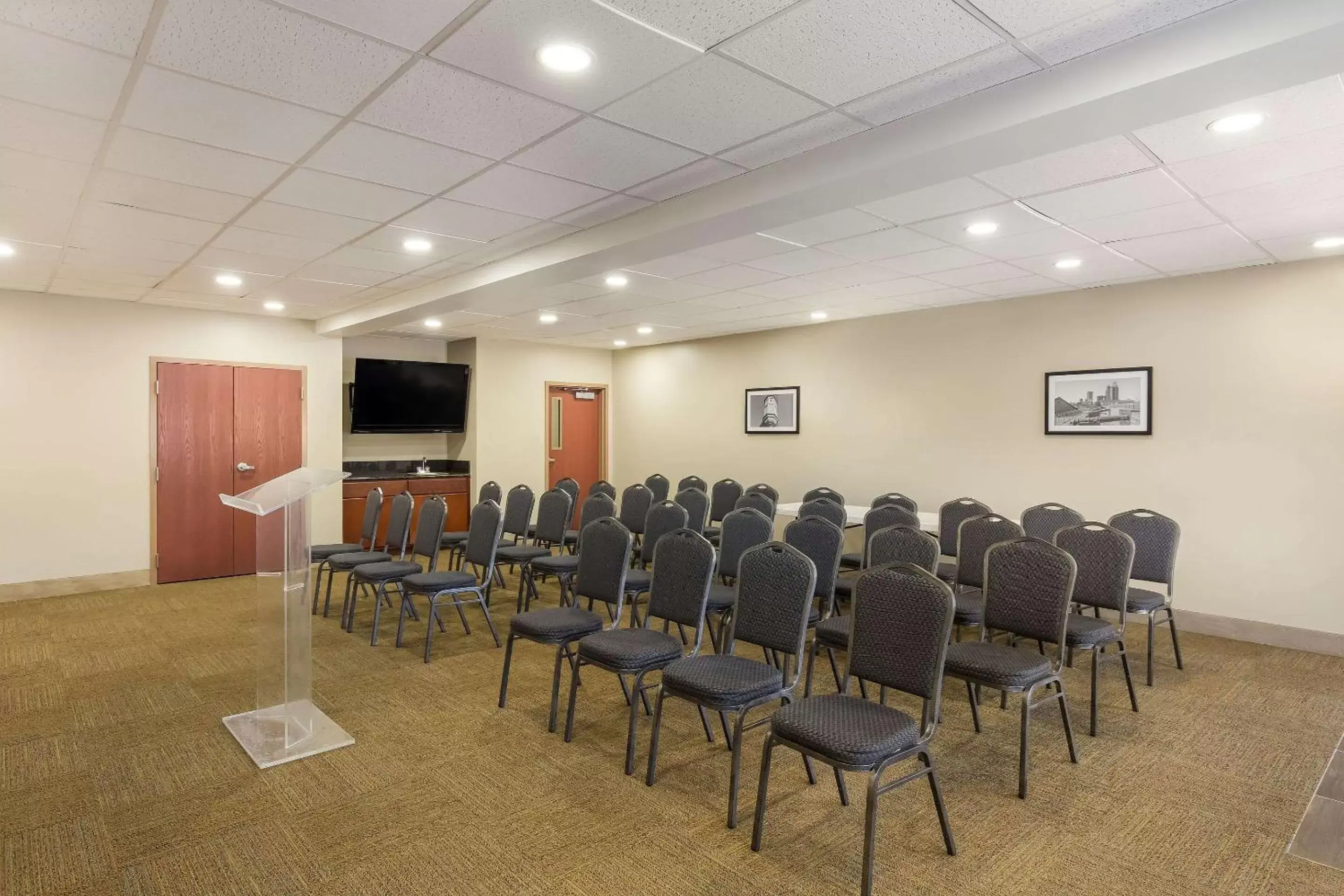 Meeting/conference room in Sleep Inn & Suites
