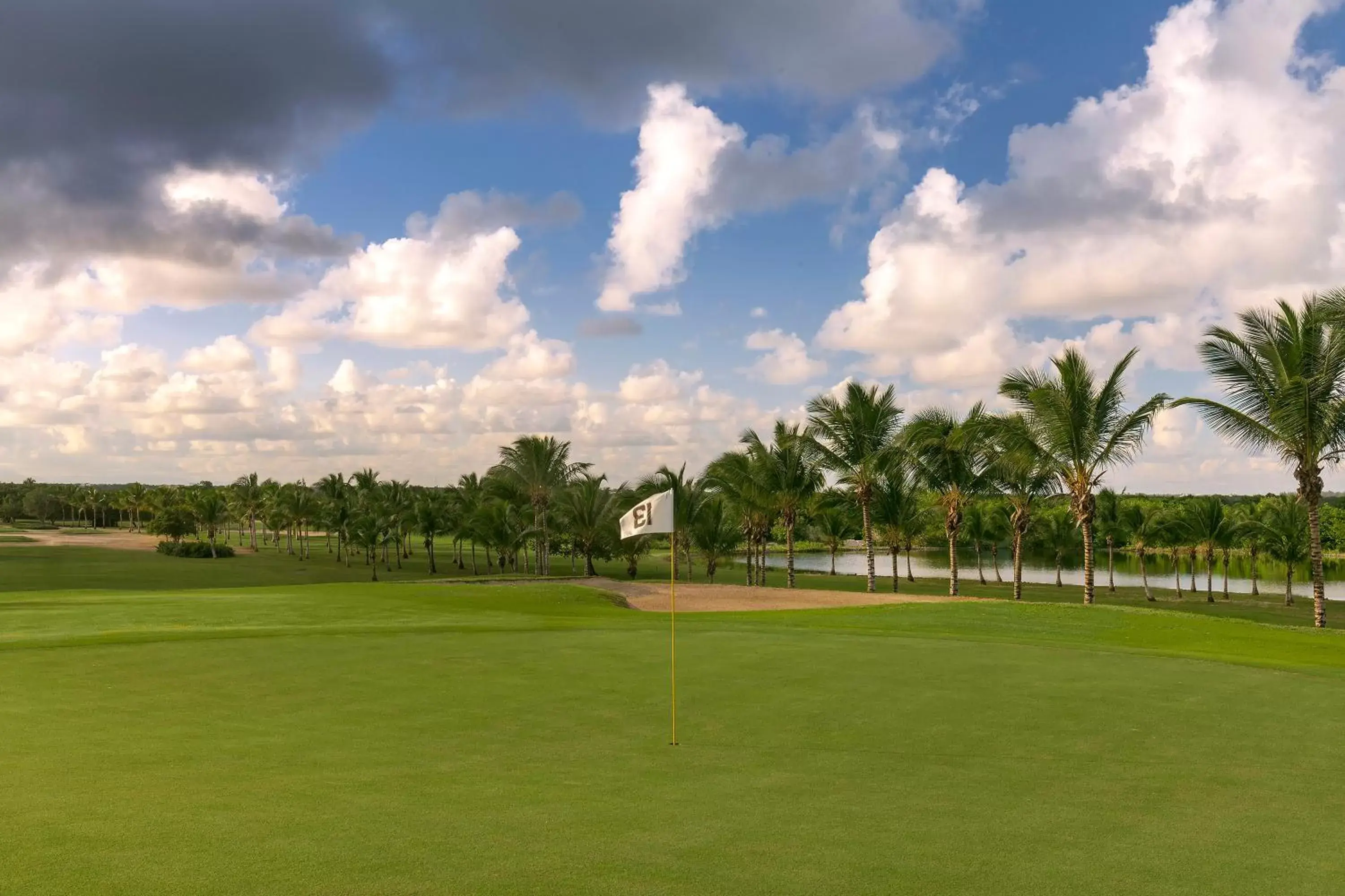 Area and facilities, Golf in Catalonia Punta Cana - All Inclusive