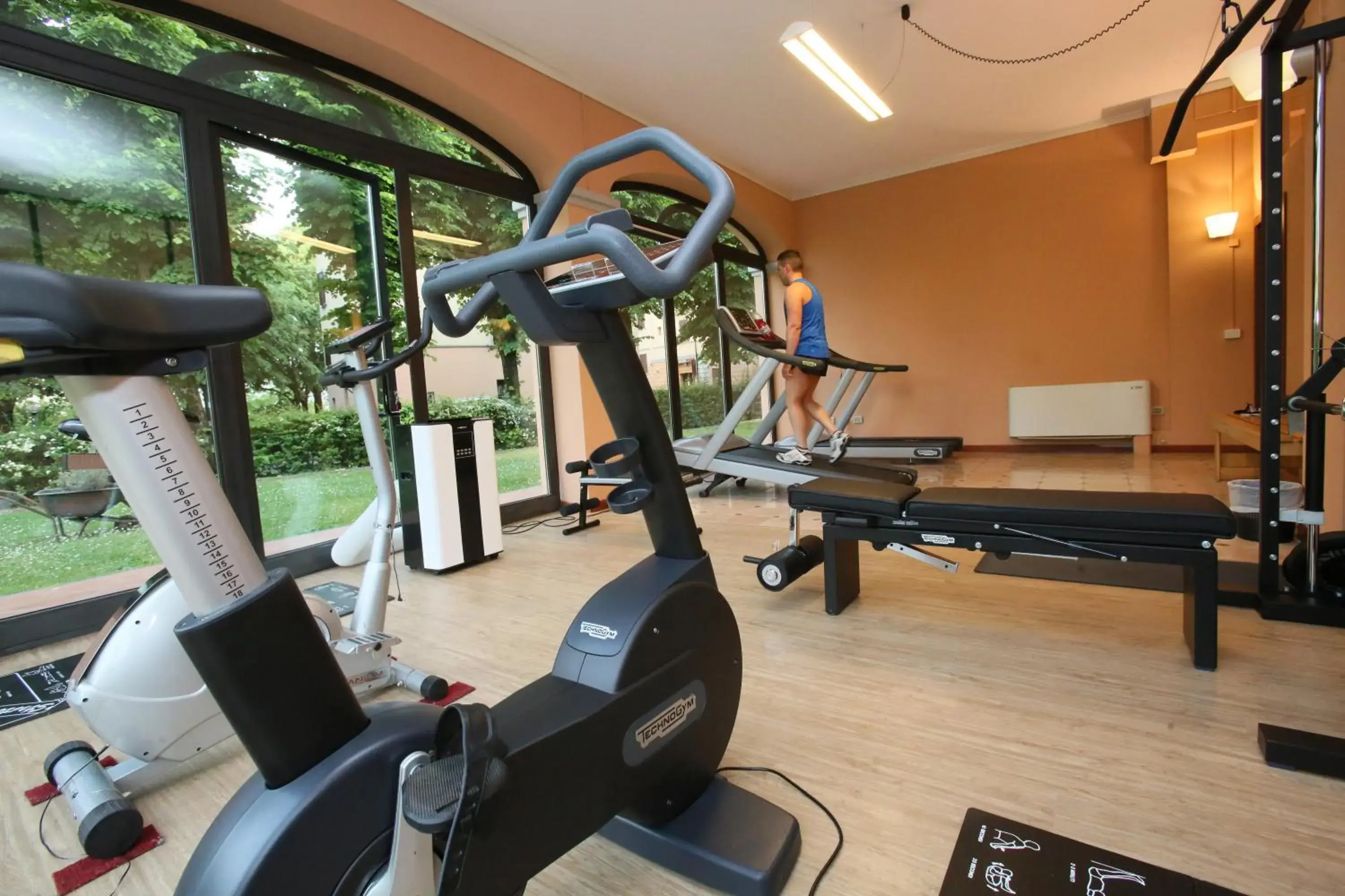 Day, Fitness Center/Facilities in Hotel Le Ville