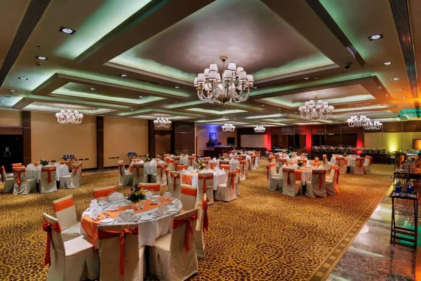 Banquet/Function facilities in Royalton Hyderabad Abids