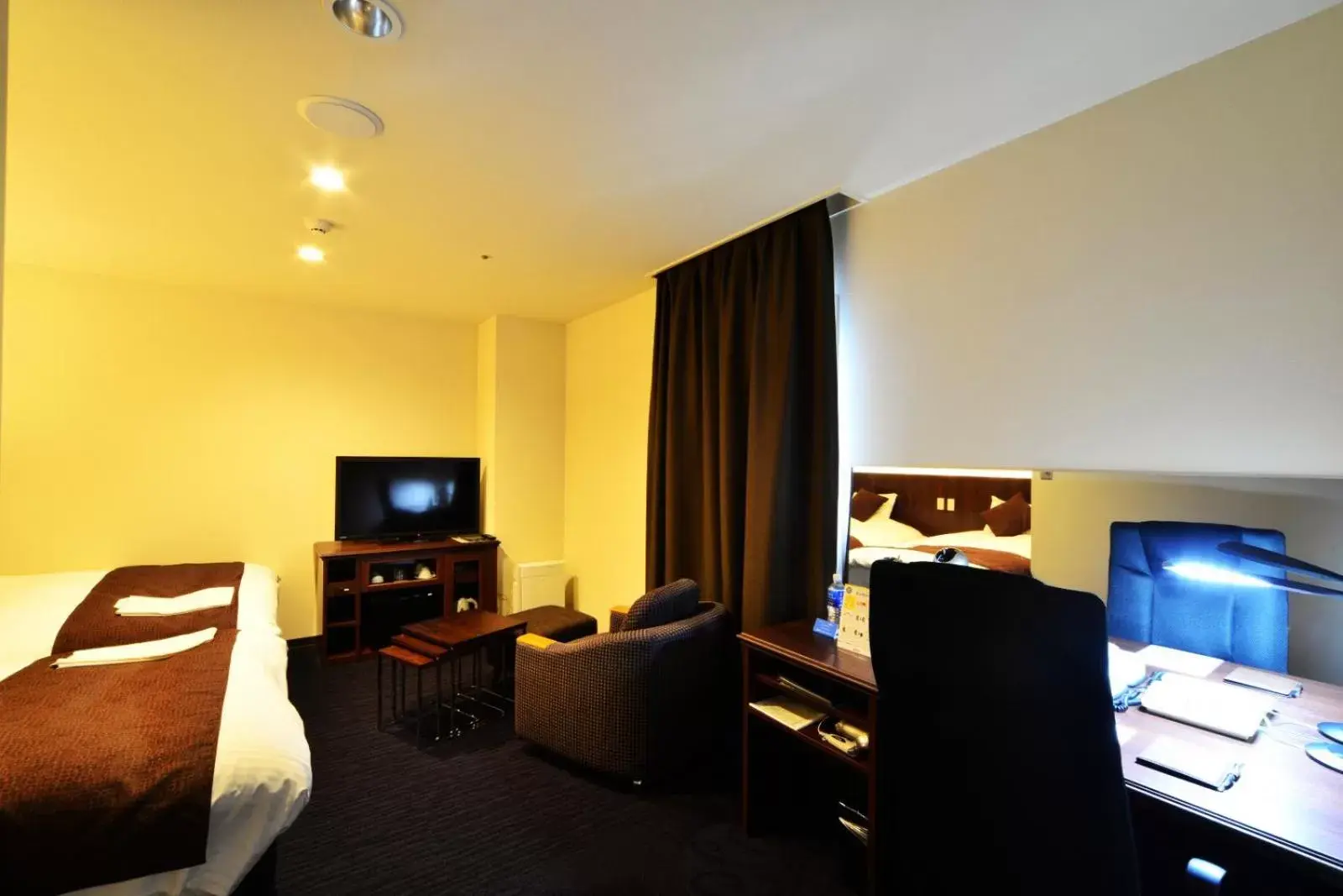 Seating area, TV/Entertainment Center in Kushiro Century Castle Hotel