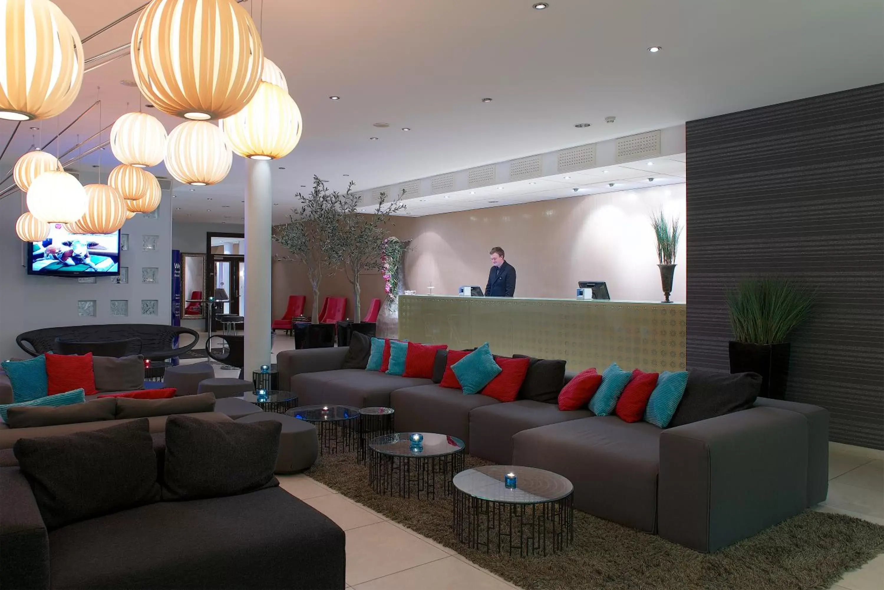 Lobby or reception in Home Hotel Aurora Lobby or reception in Home Hotel Aurora