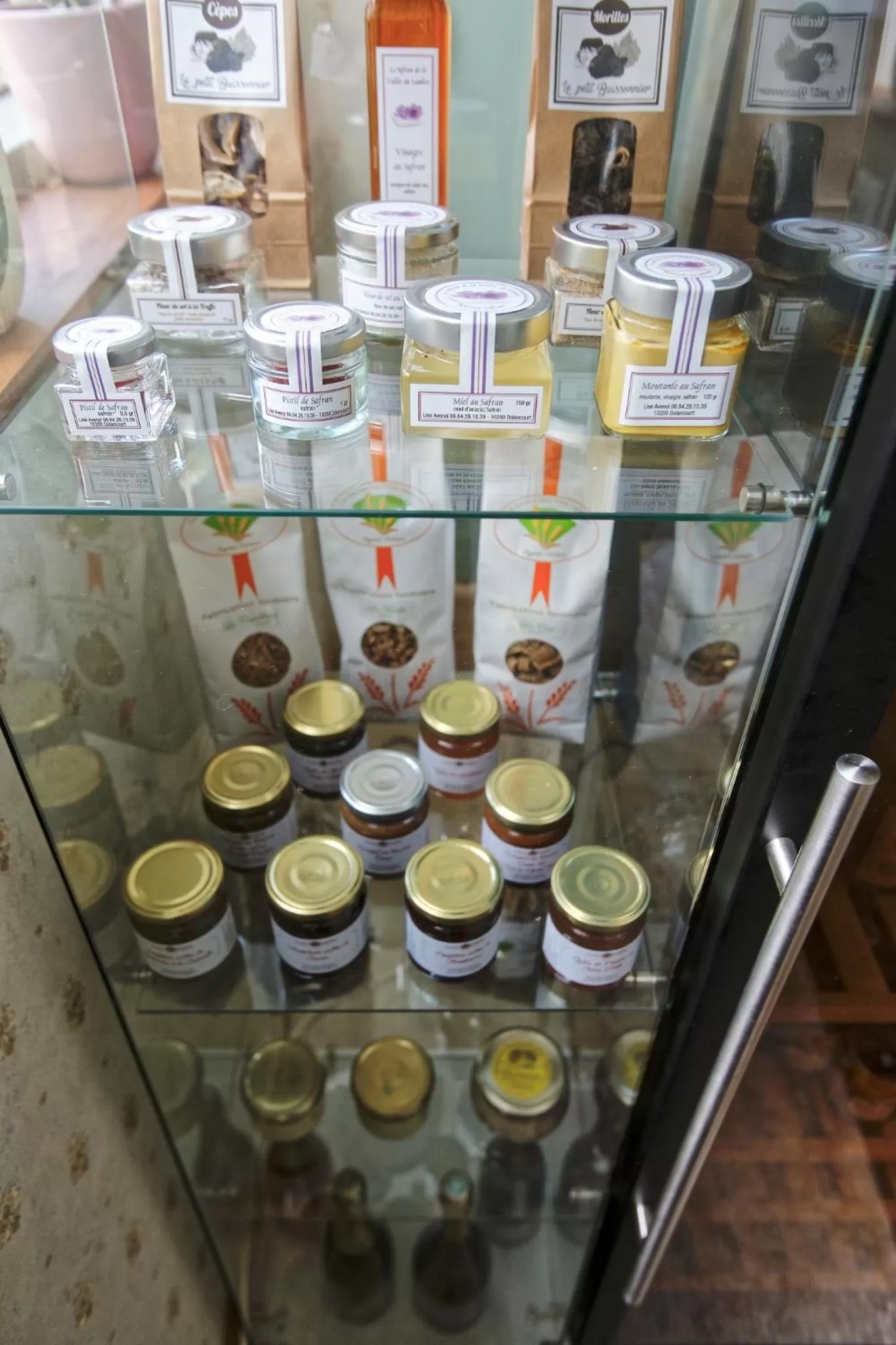 On-site shops in Hotel Saint Georges