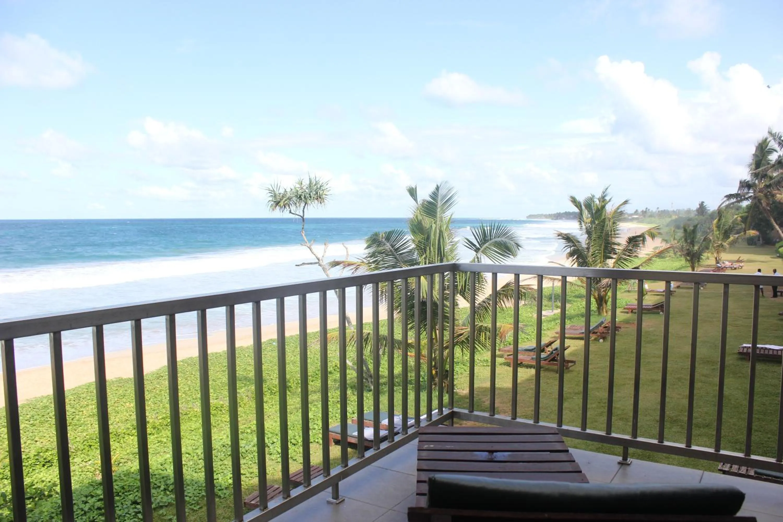 Deluxe Double or Twin Room with Sea View in The Long Beach Resort & Spa