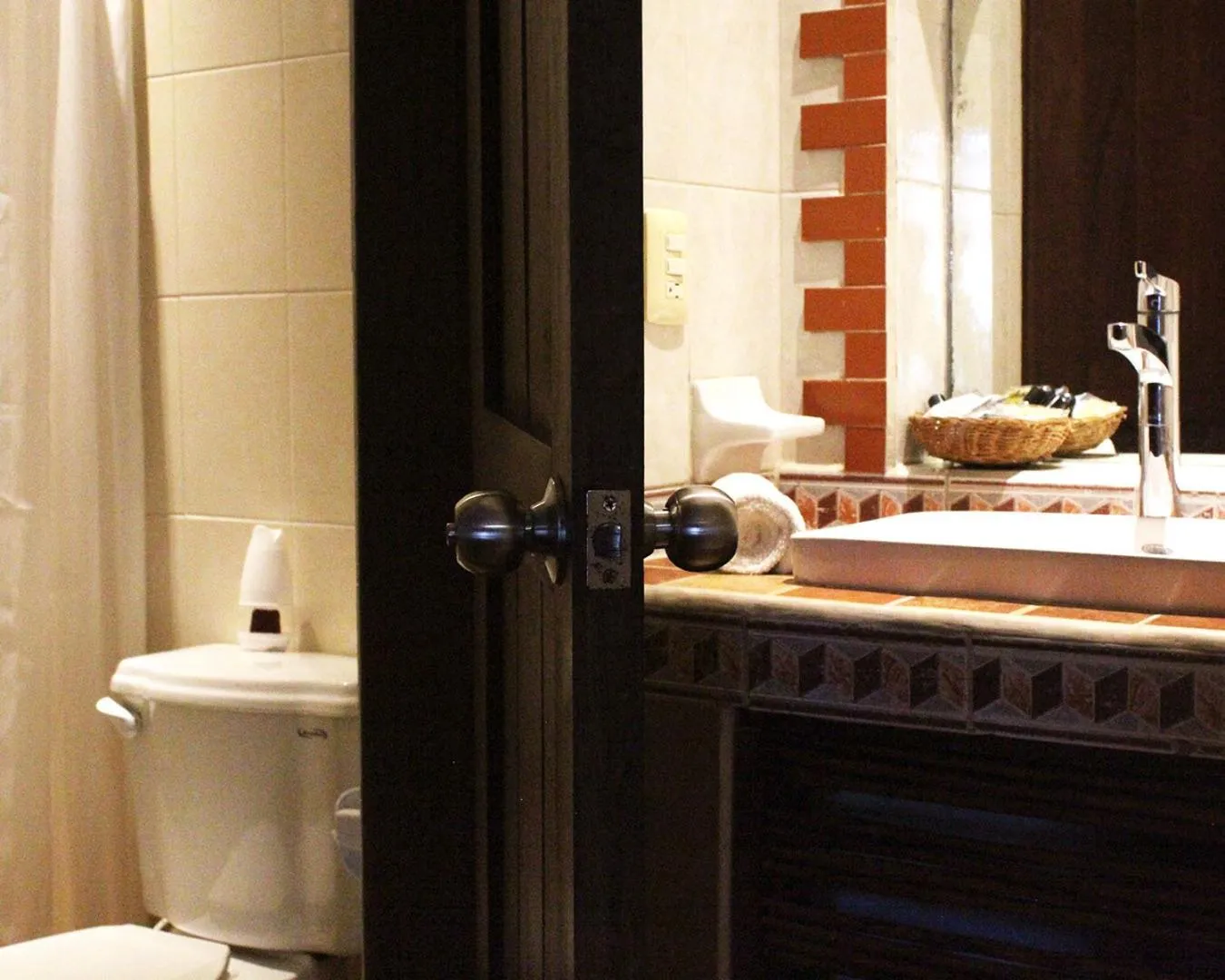 Bathroom in L hotelito