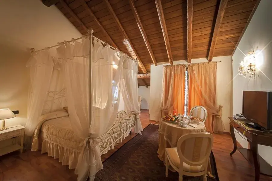 Bedroom in Hotel Villa Giulia