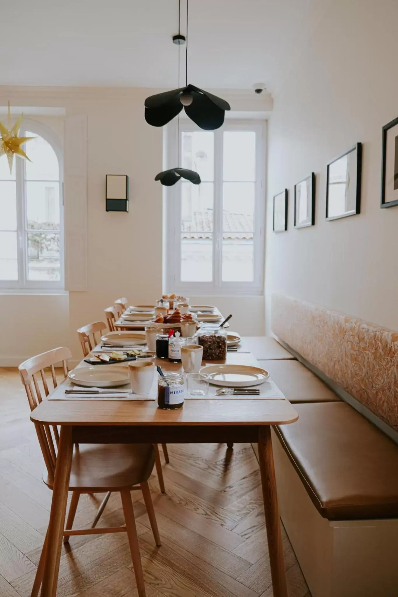 Breakfast, Dining Area in Les Séraphines - Bed & Breakfast