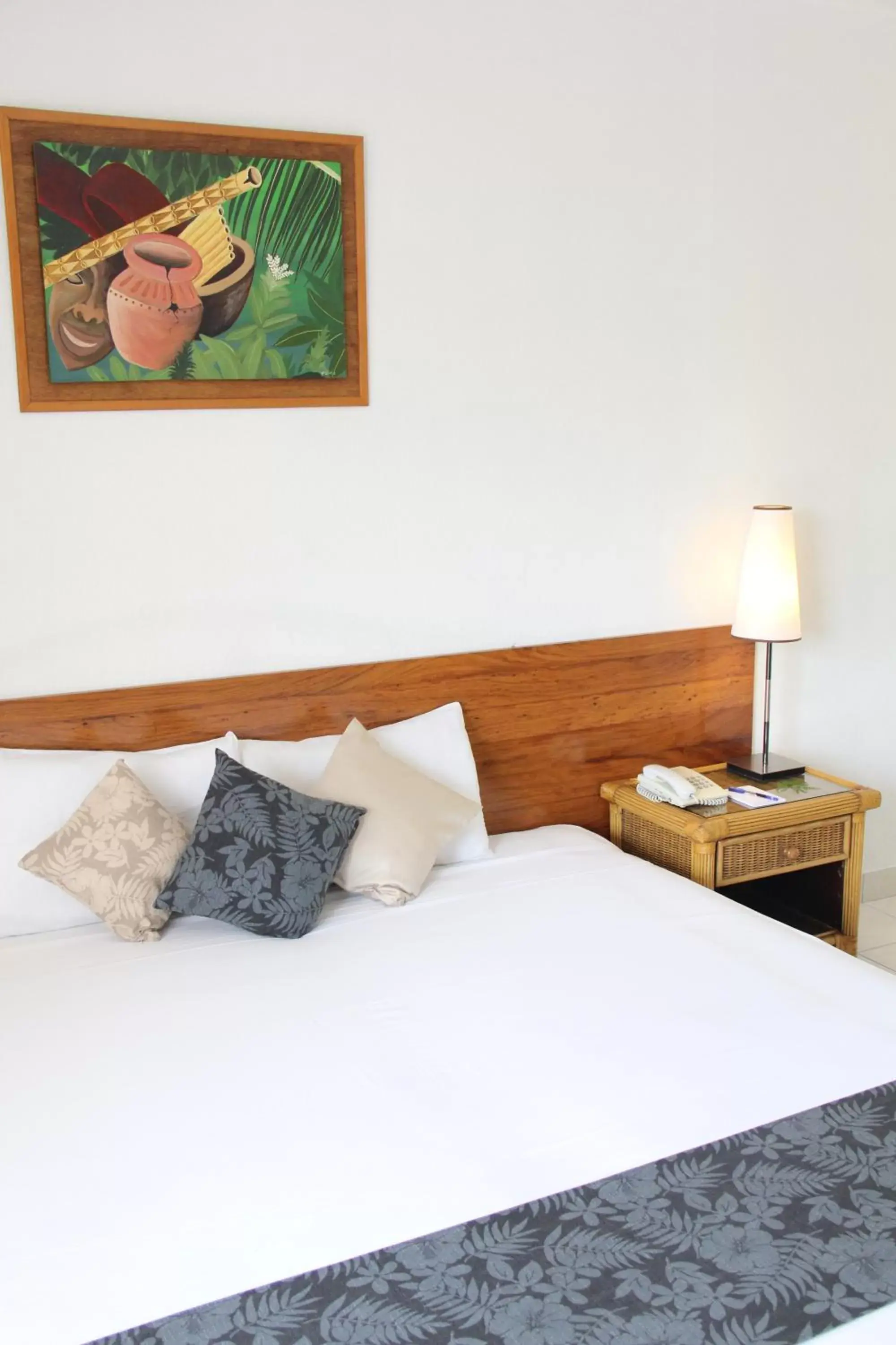 Bed, Room Photo in The Melanesian Port Vila