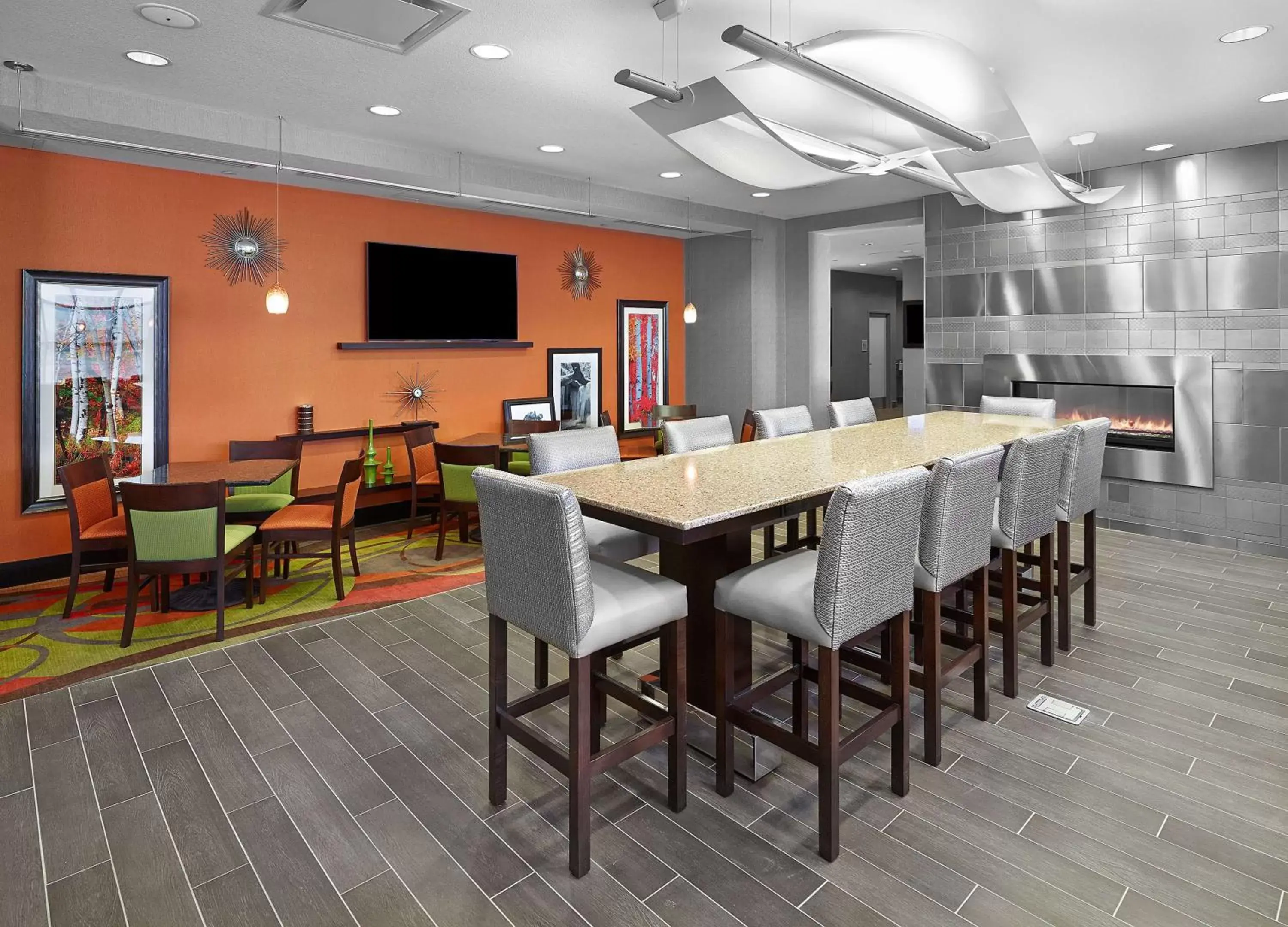 Restaurant/places to eat in Hampton Inn by Hilton Calgary Airport North Restaurant/places to eat in Hampton Inn by Hilton Calgary Airport North