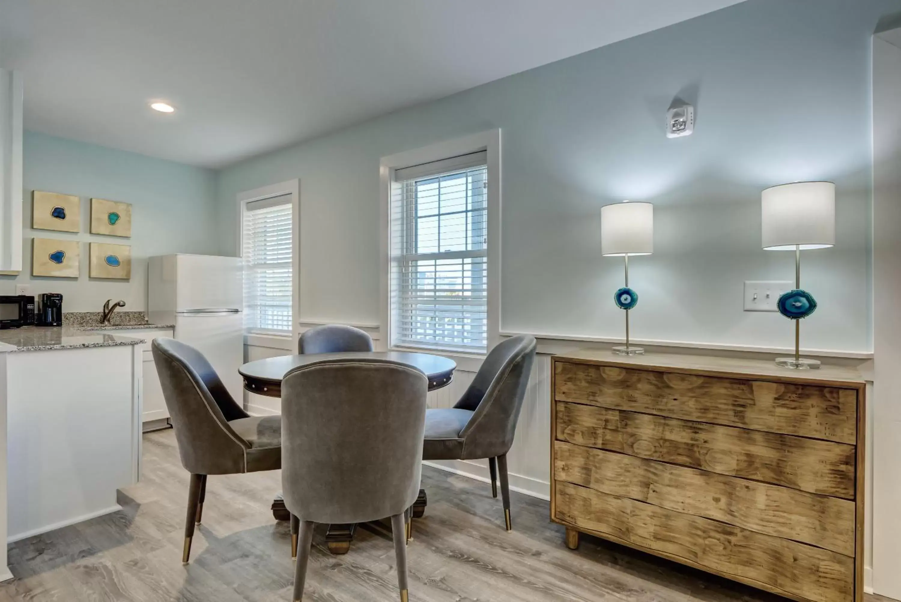 Property building in Loggerhead Inn and Suites by Carolina Retreats