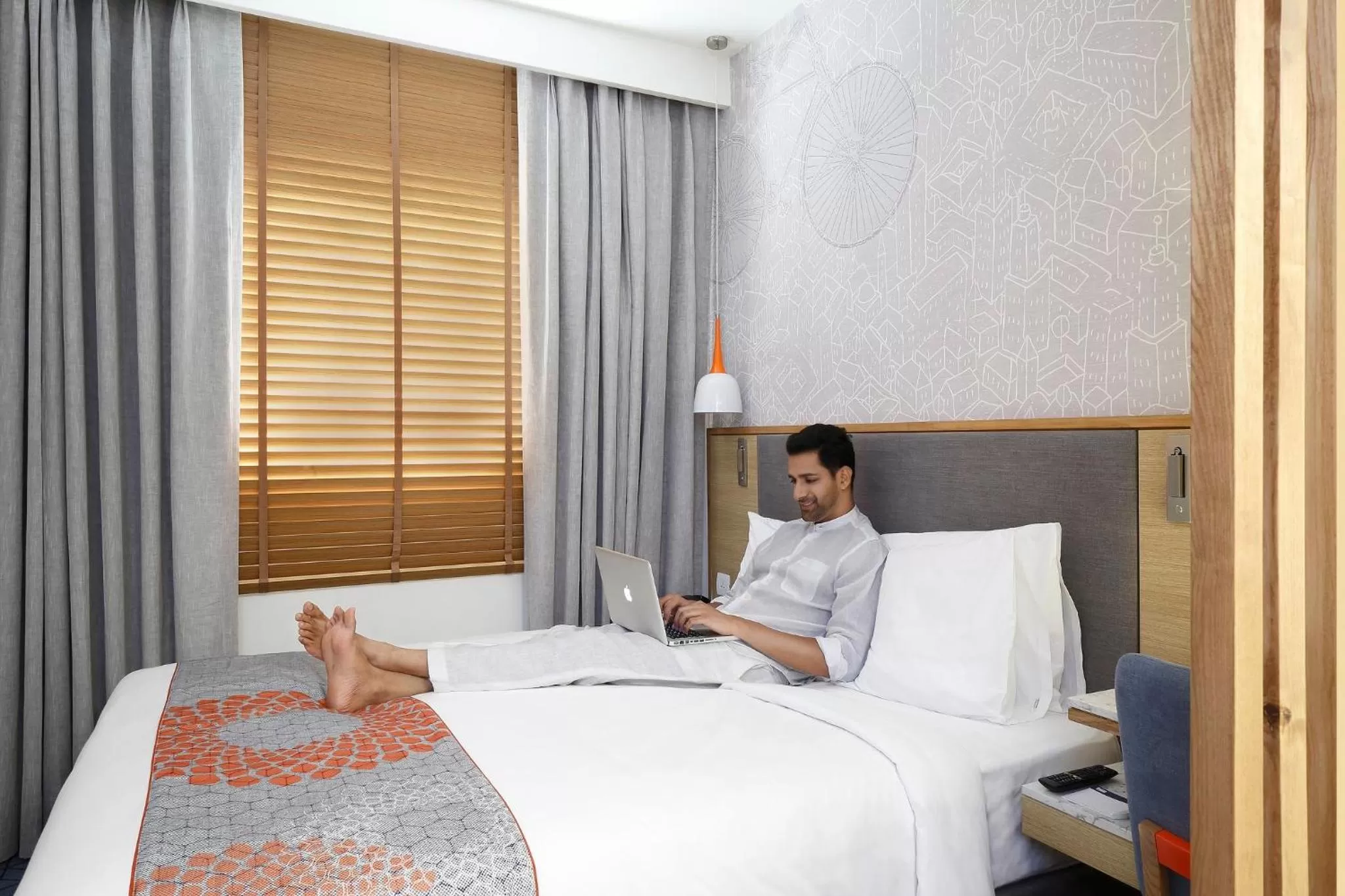Photo of the whole room, Bed in Holiday Inn Express Pune Pimpri by IHG