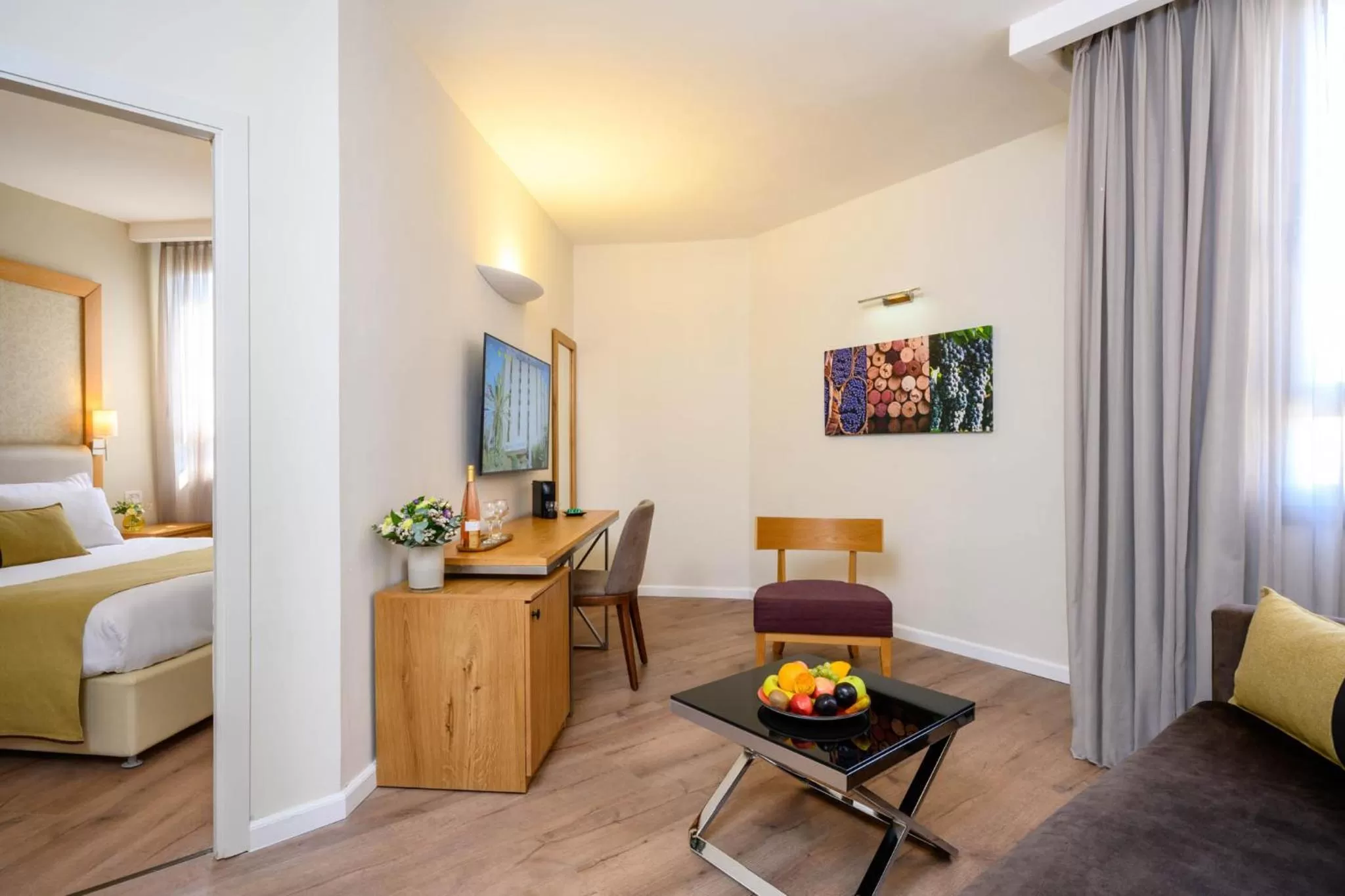 TV and multimedia, Bed in Prima Park Hotel Jerusalem