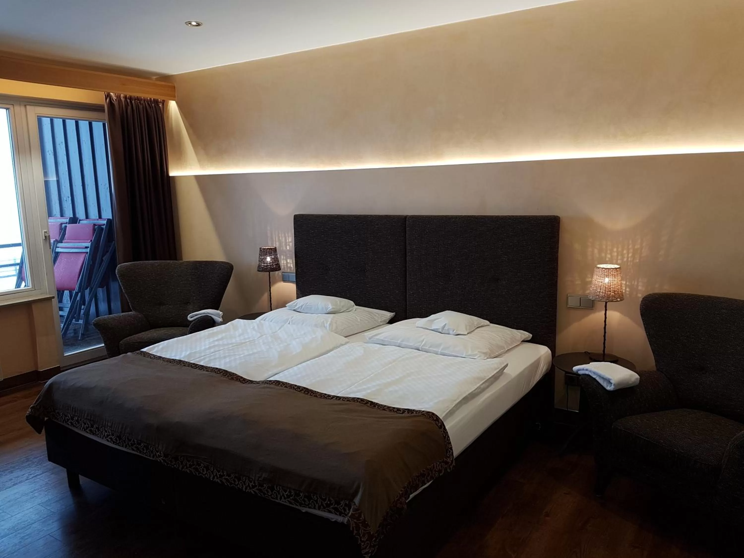 Bedroom, Bed in Wellness-& Nationalpark Hotel Schliffkopf, BWSC