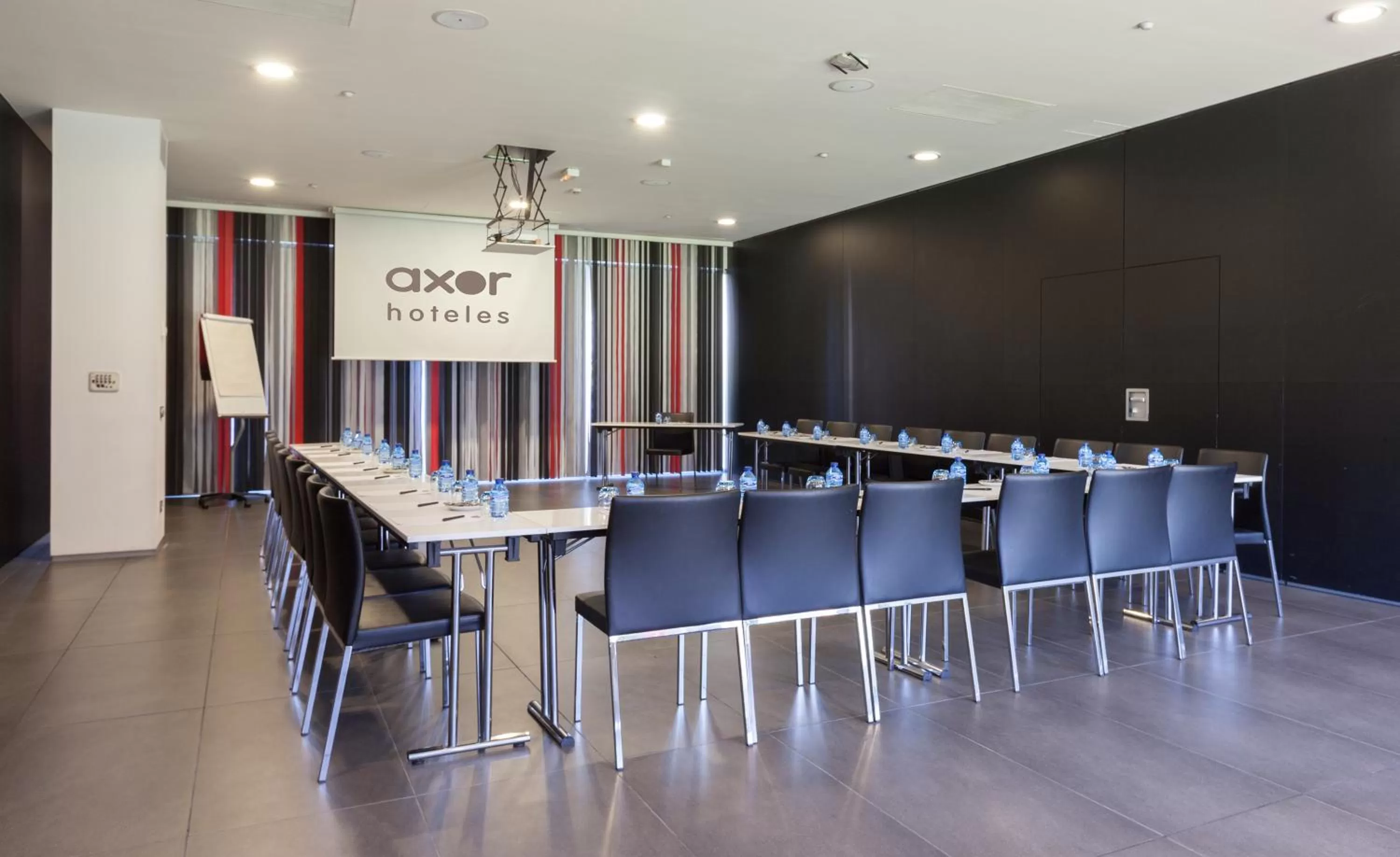 Meeting/conference room in Axor Barajas