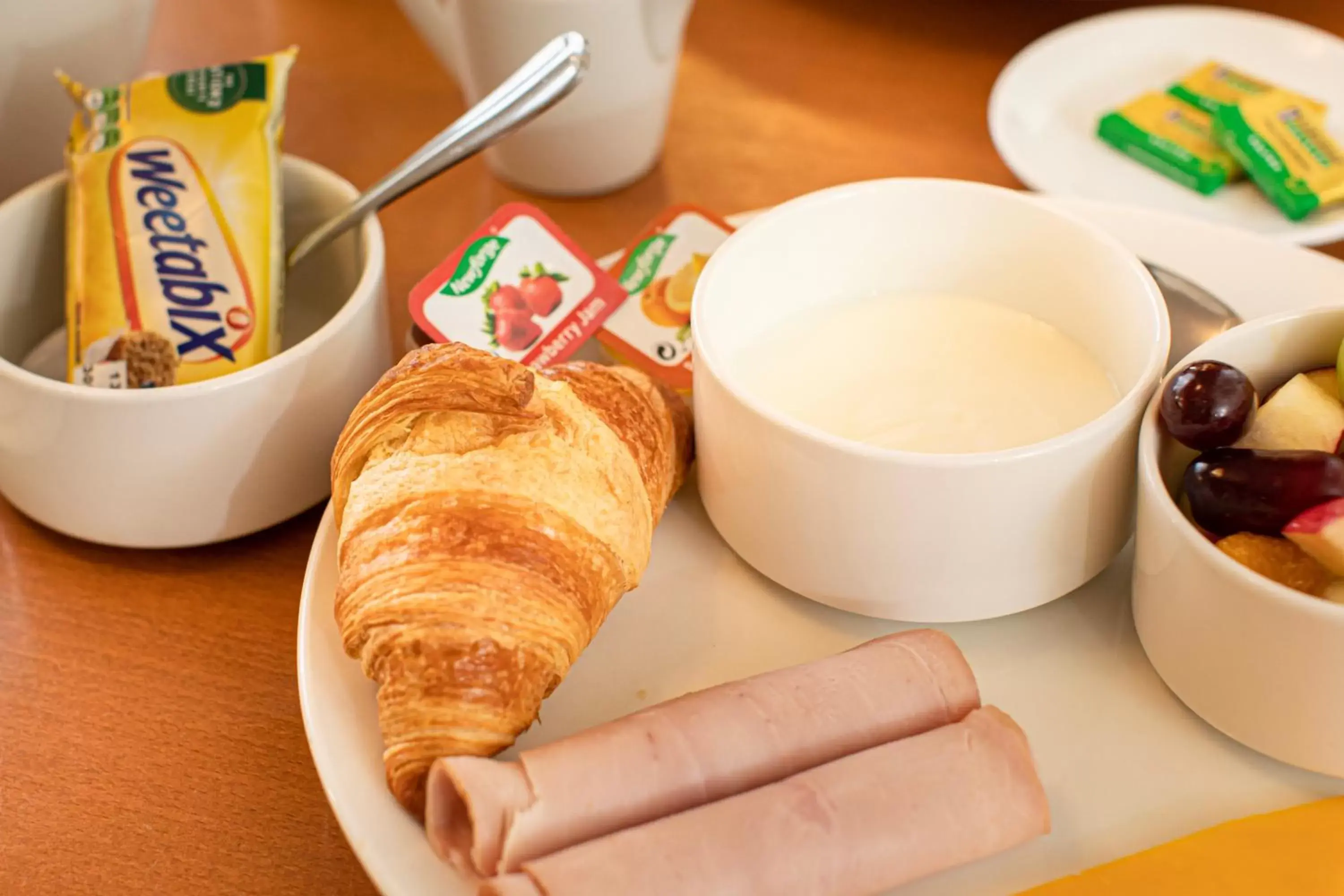 Continental breakfast, Breakfast in Ballina Manor Hotel