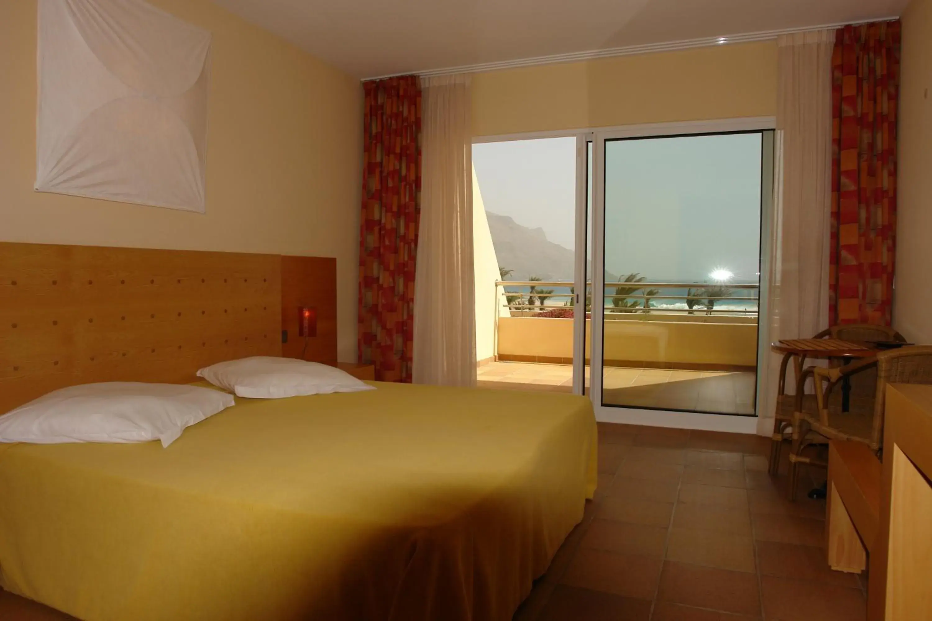 Day, Bed in Foya Branca by Flagworld Hotels Day, Bed in Foya Branca by Flagworld Hotels