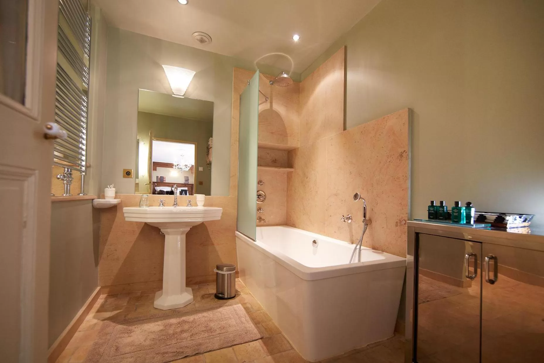 Bathroom in Le Clos Sainte-Marguerite
