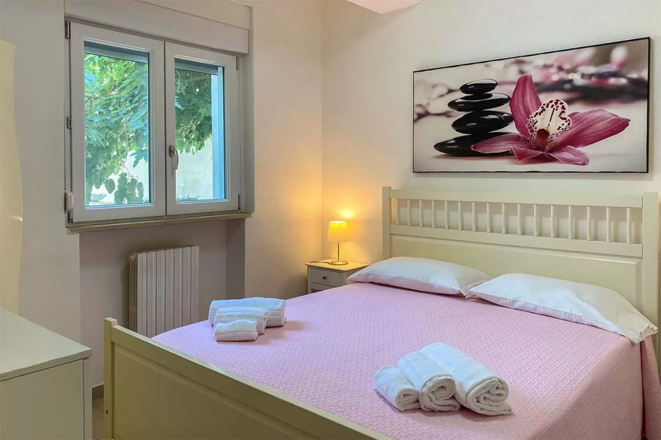 Photo of the whole room, Bed in BlueBay Residence Resort