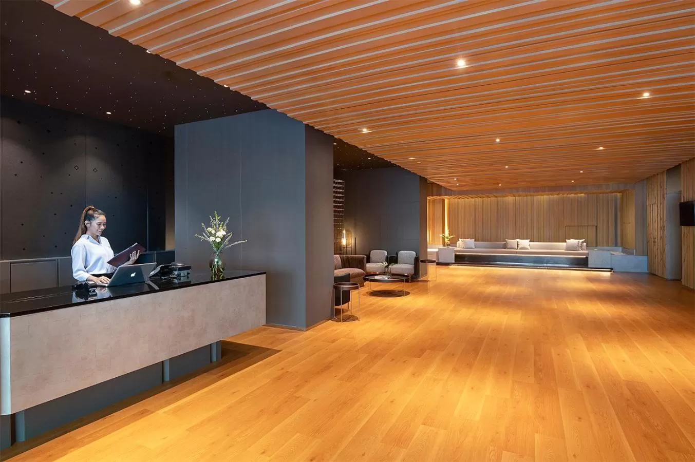 Lobby or reception in Mode Sathorn Hotel - SHA Extra Plus