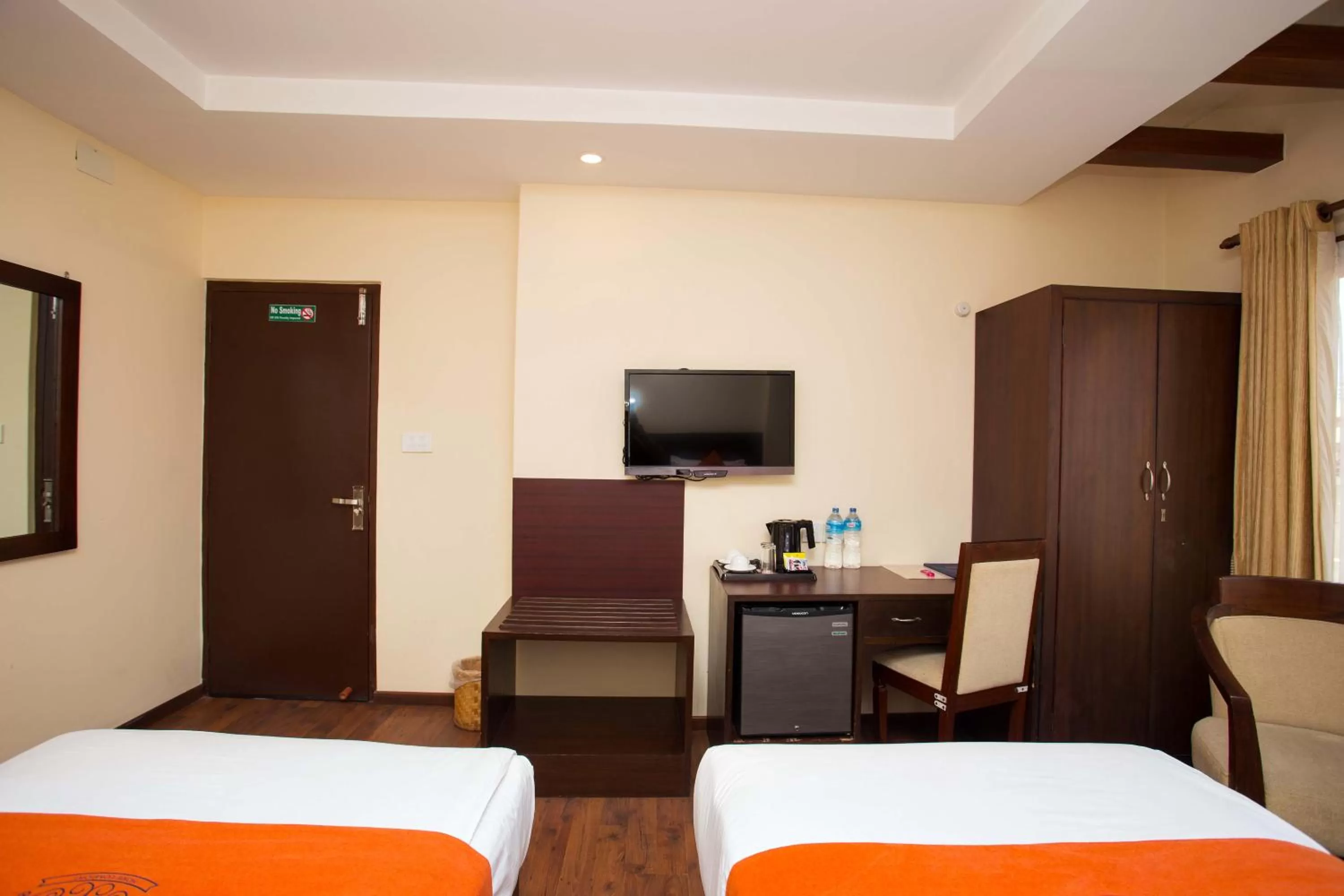 Photo of the whole room, Bed in Hotel Jay Suites