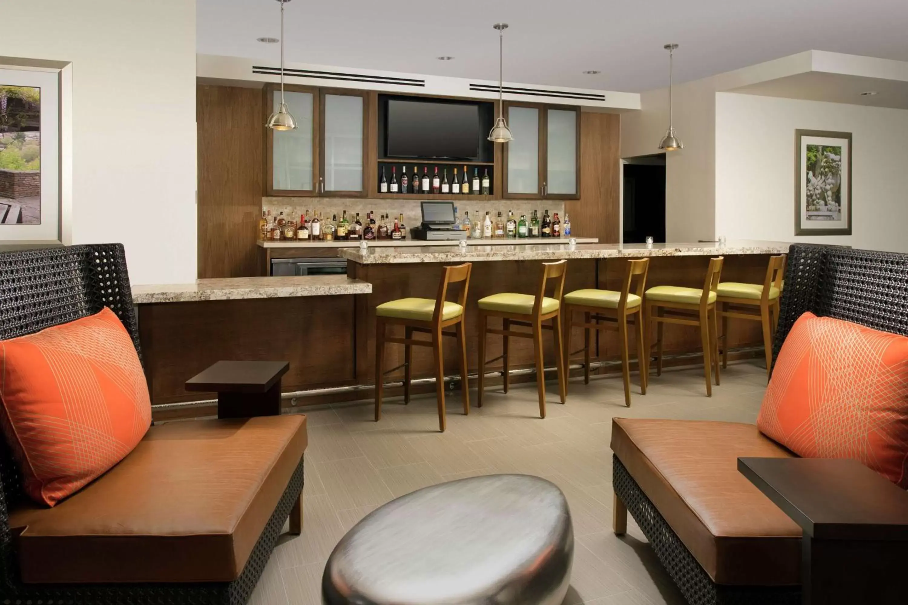 Lounge or bar, Lounge/Bar in Hilton Garden Inn San Antonio Airport South