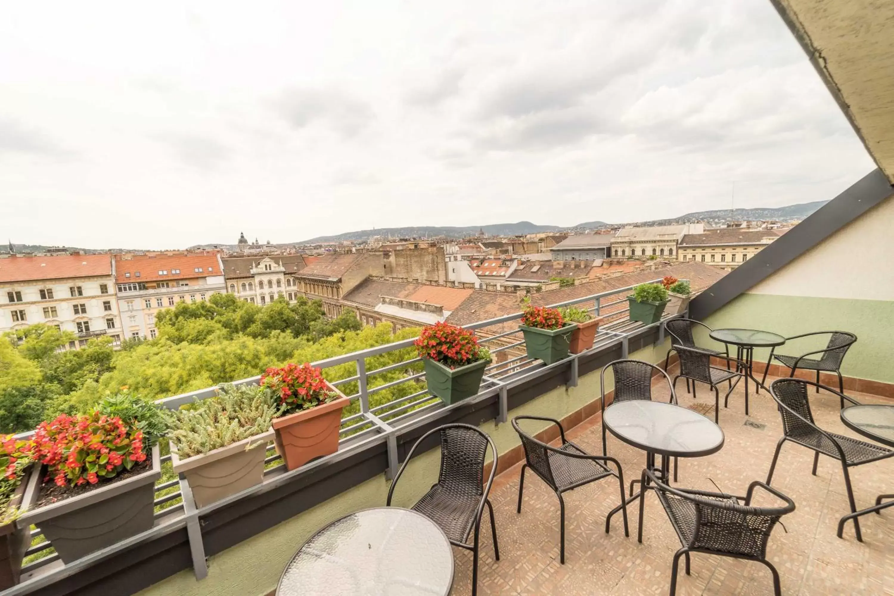 Patio, Balcony/Terrace in Silver Hotel Budapest City Center