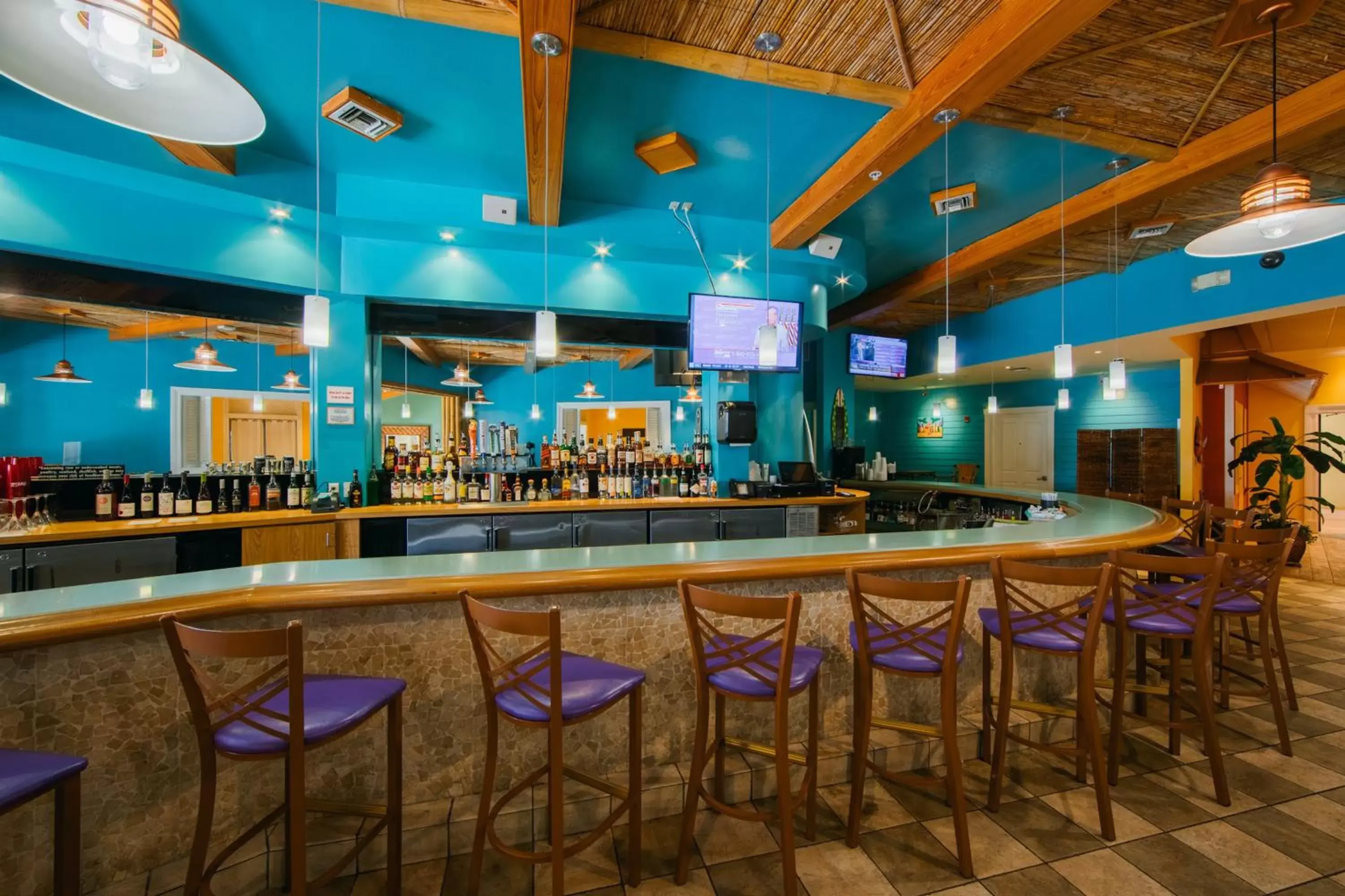 Restaurant/places to eat, Lounge/Bar in Holiday Inn Club Vacations Cape Canaveral Beach Resort, an IHG Hotel