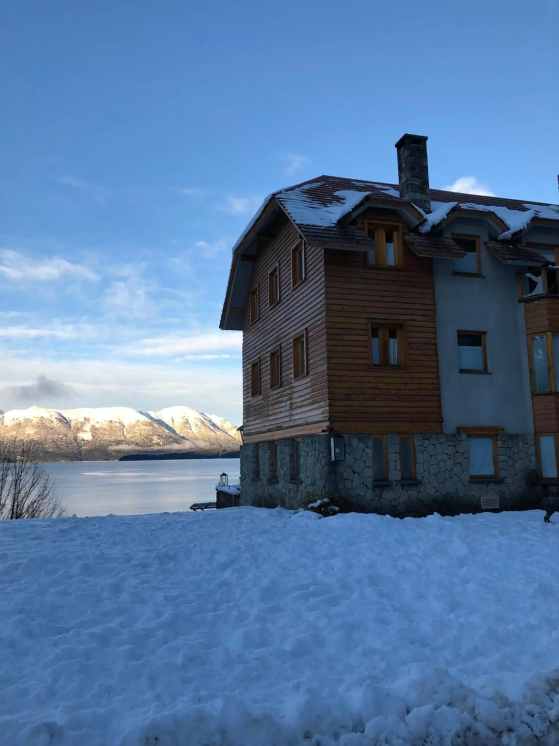 Facade/entrance, Winter in Correntoso Lake & River Hotel