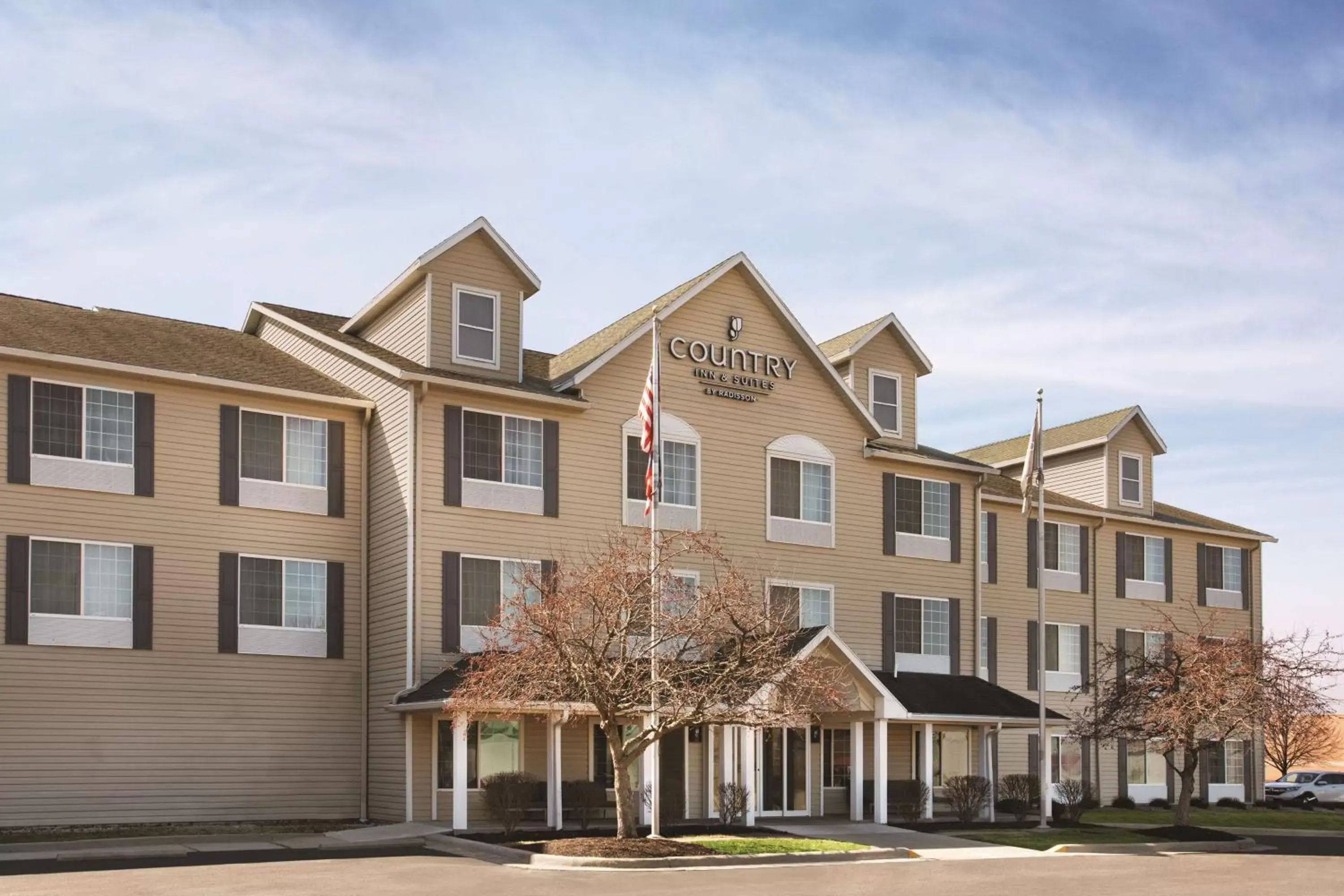 Property Building in Country Inn & Suites by Radisson, Springfield, OH