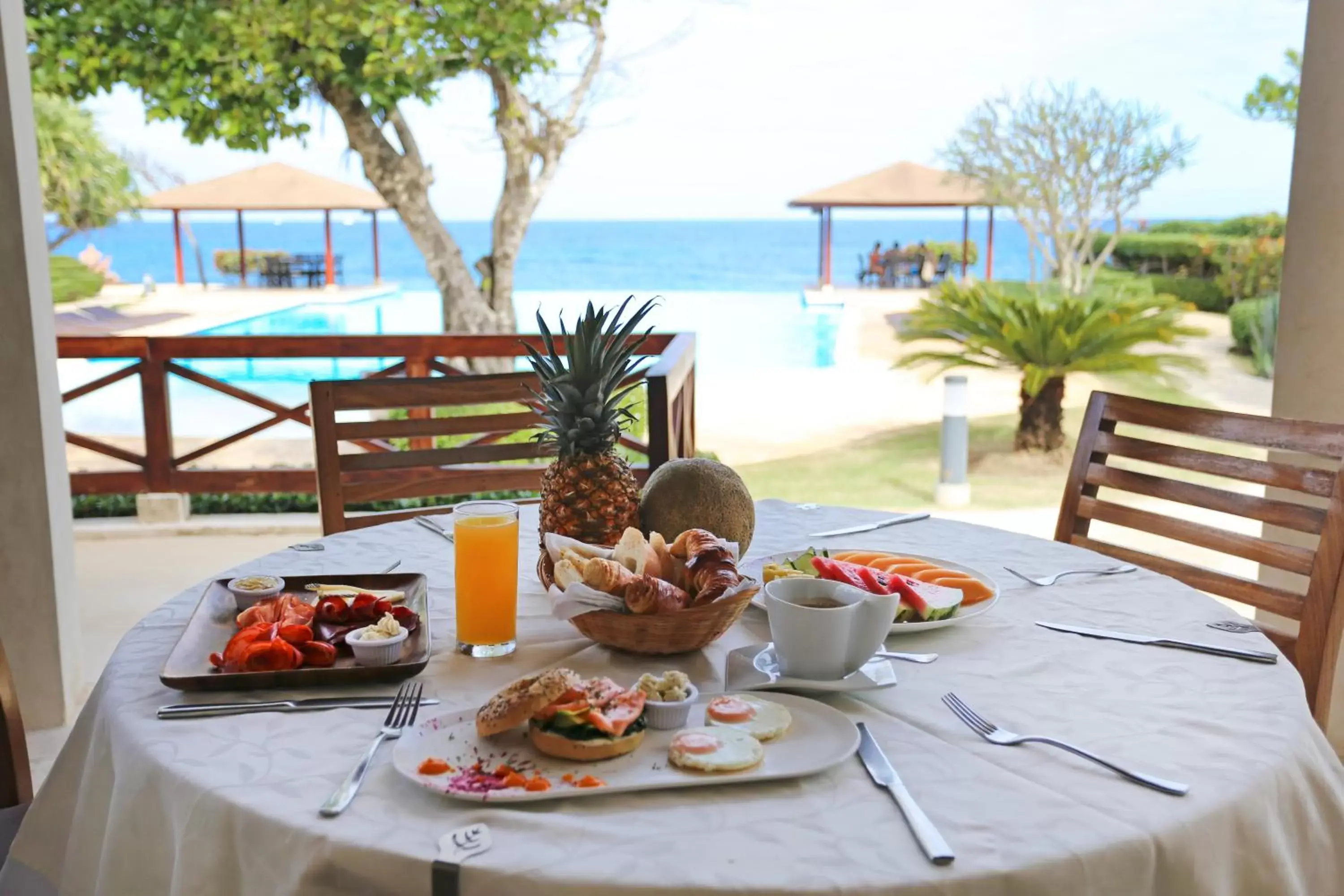 Restaurant/places to eat in Ocean Village Deluxe Resort & Spa