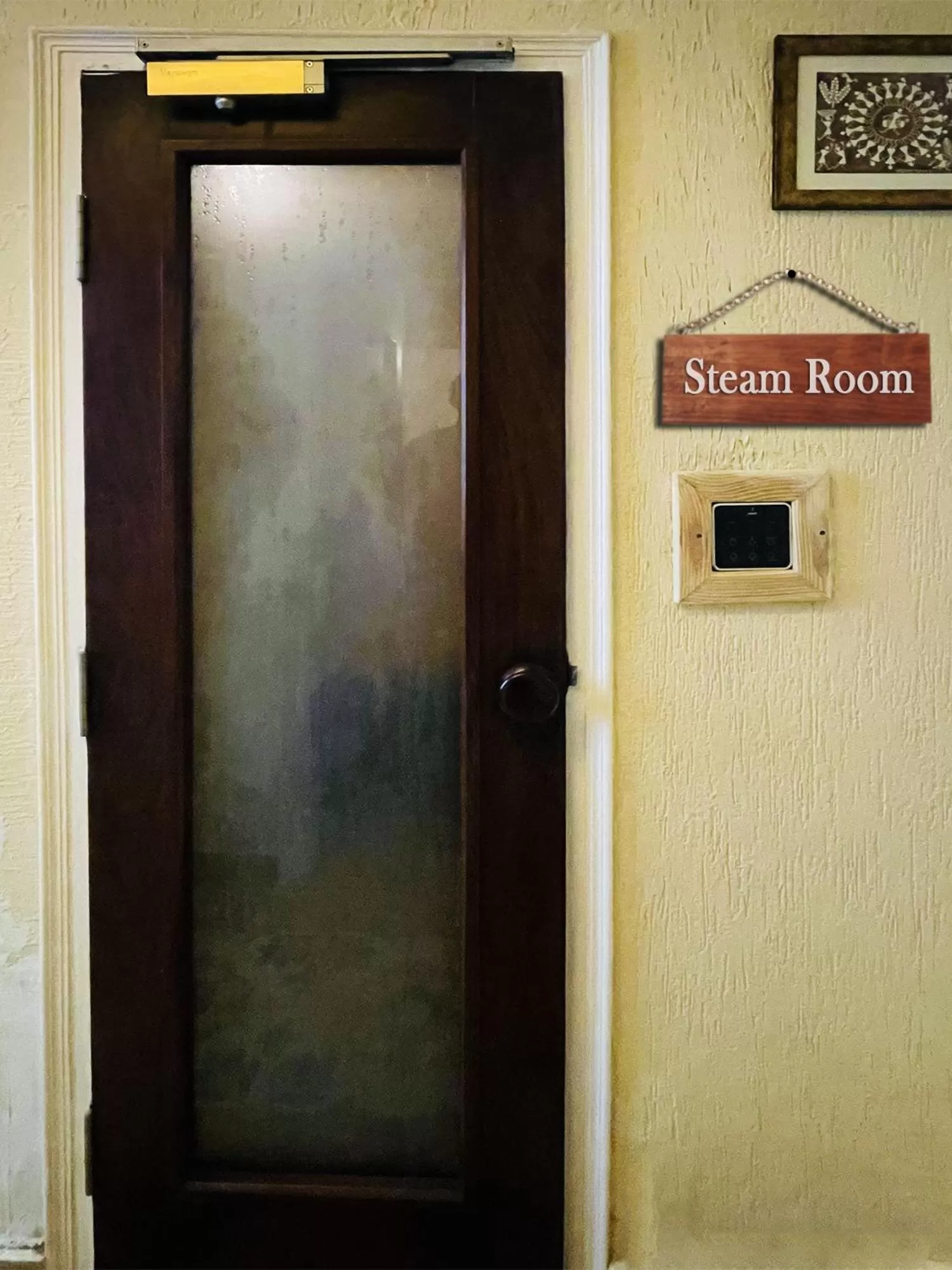 Steam room in Yog Niketan By Sanskriti