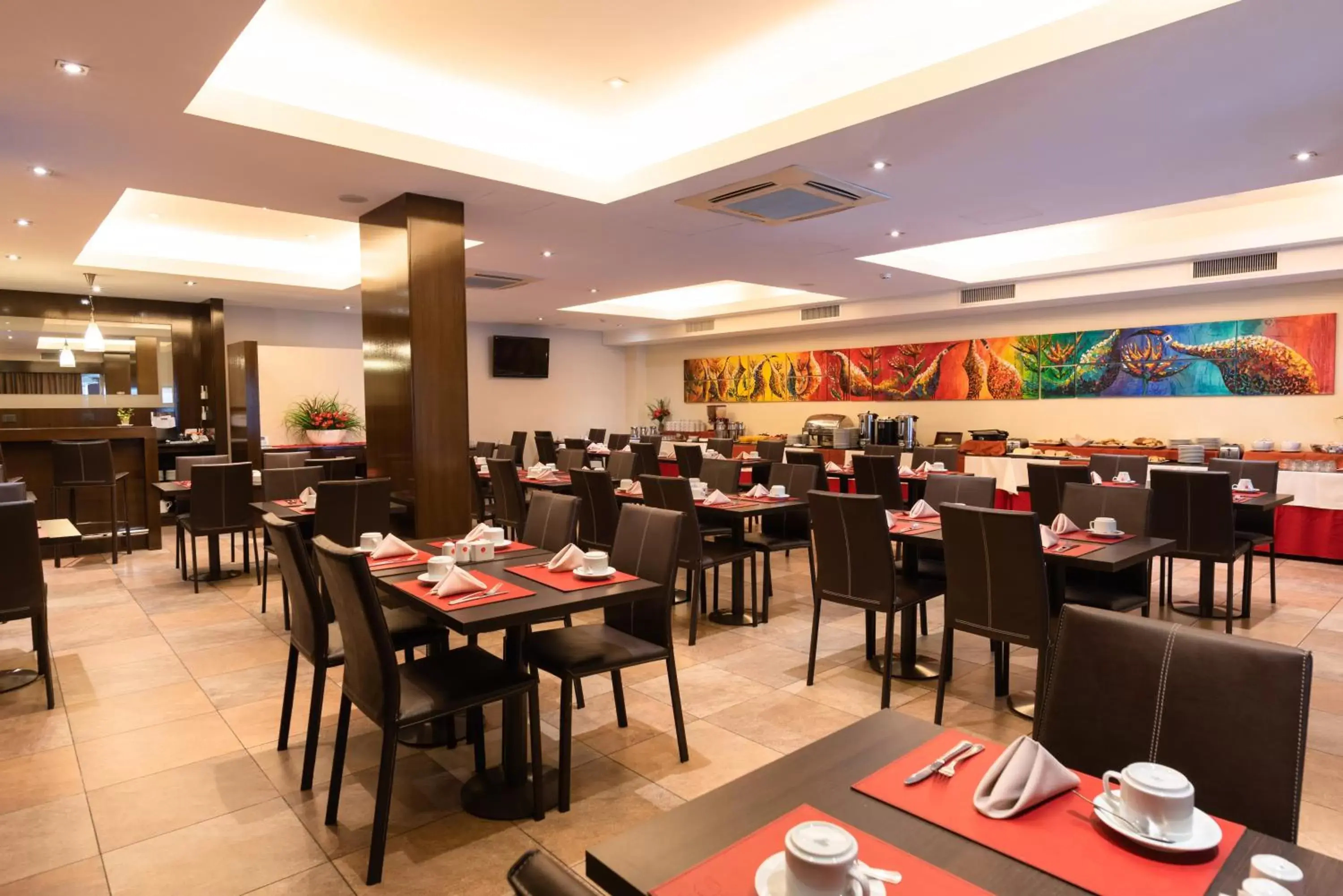 Buffet breakfast, Restaurant/Places to Eat in Icaro Suites