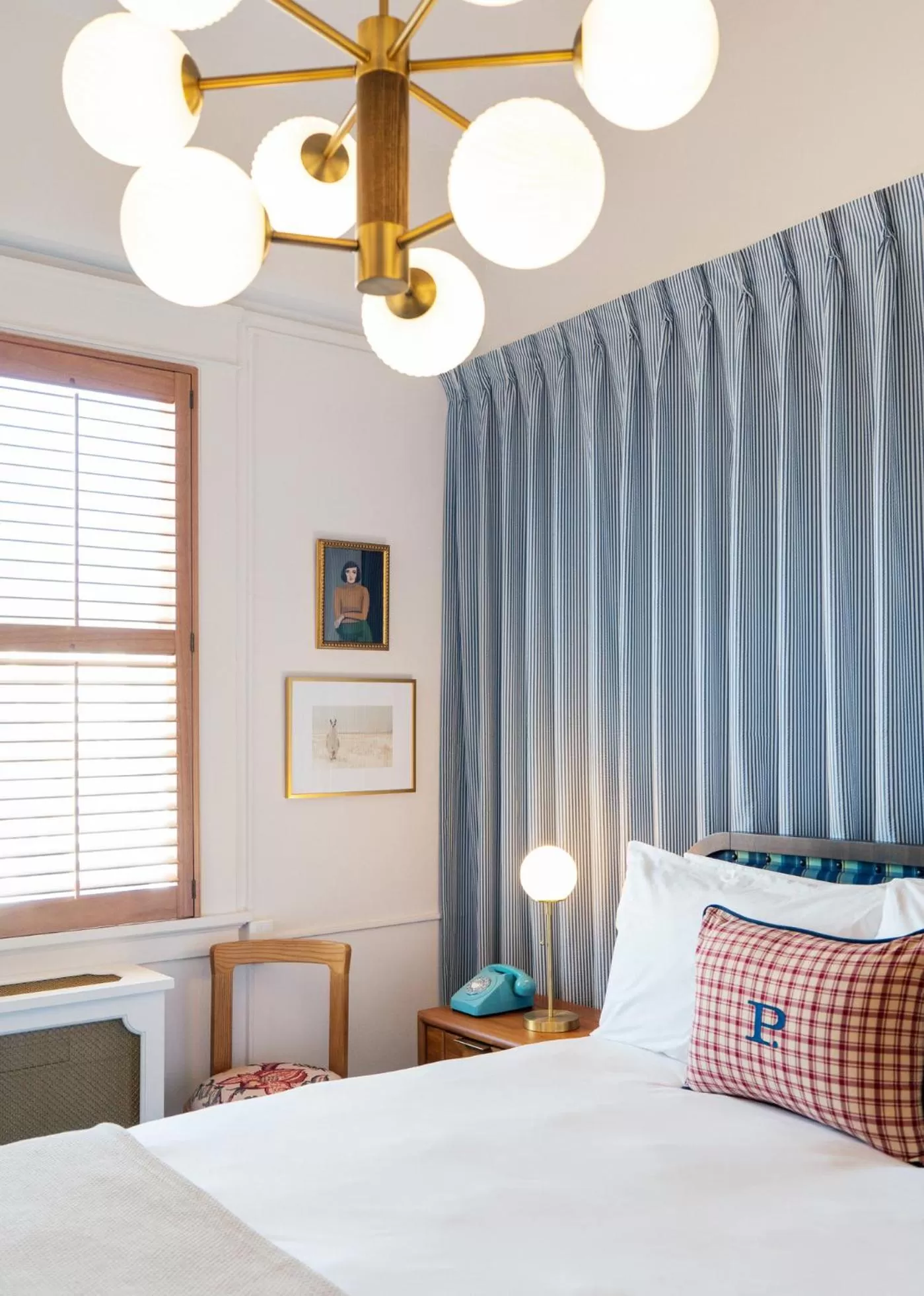 Bed in Palihotel San Diego Gaslamp Quarter