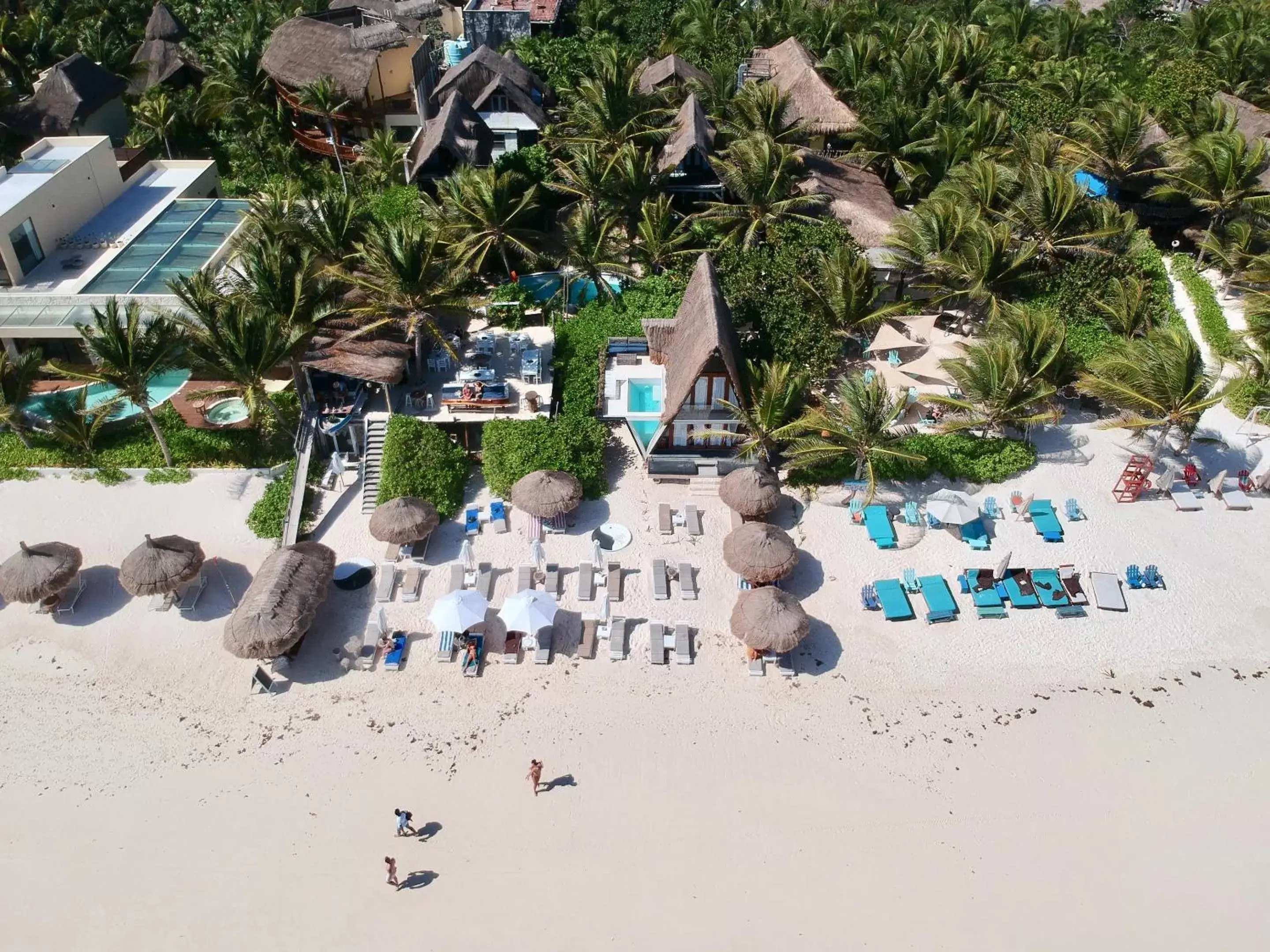 Bird's eye view, Bird's-eye View in Hotel Zulum