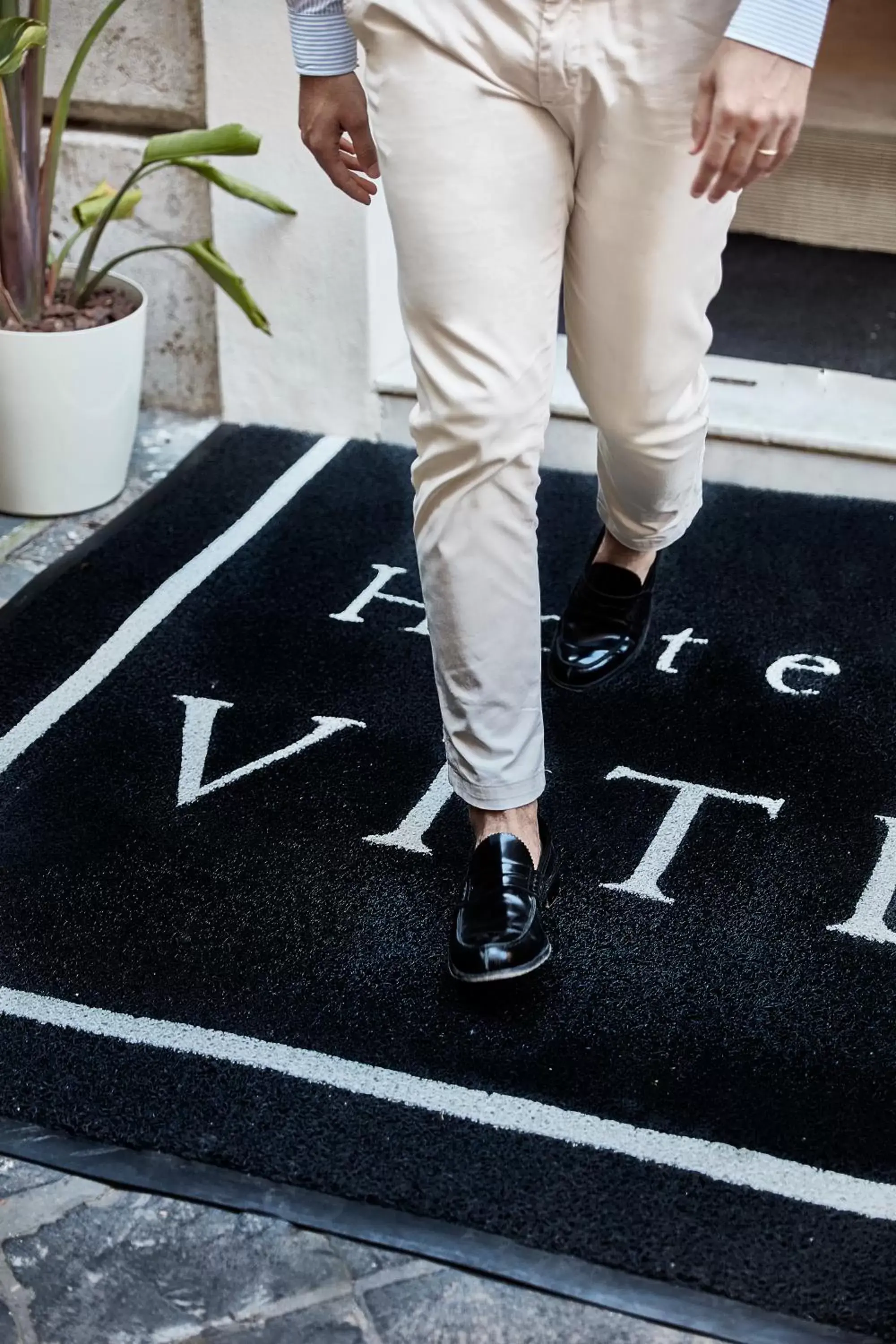 Facade/entrance in HOTEL VITE - By Naman Hotellerie Facade/entrance in HOTEL VITE - By Naman Hotellerie