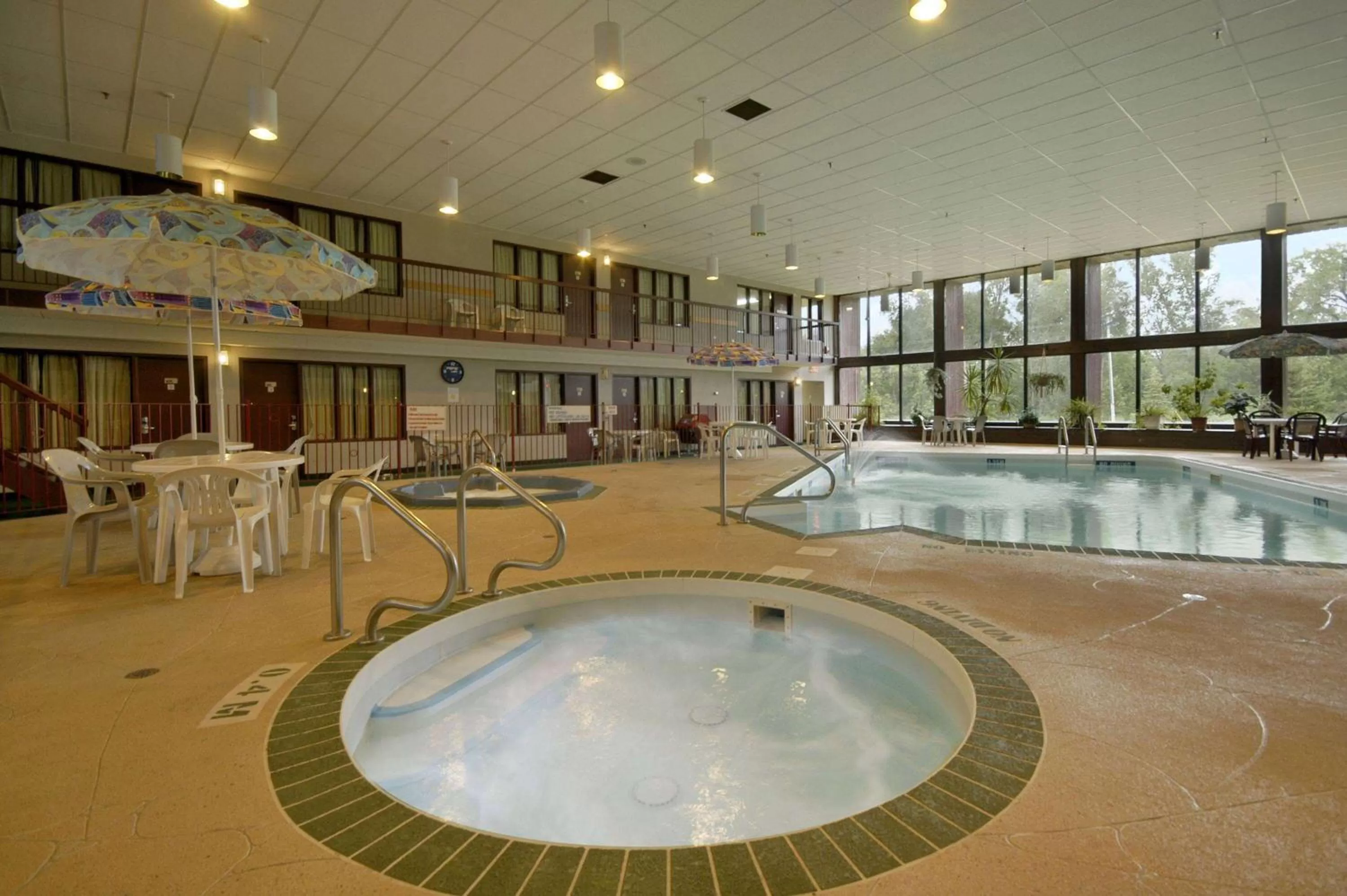 Pool view in Howard Johnson by Wyndham Portage La Prairie