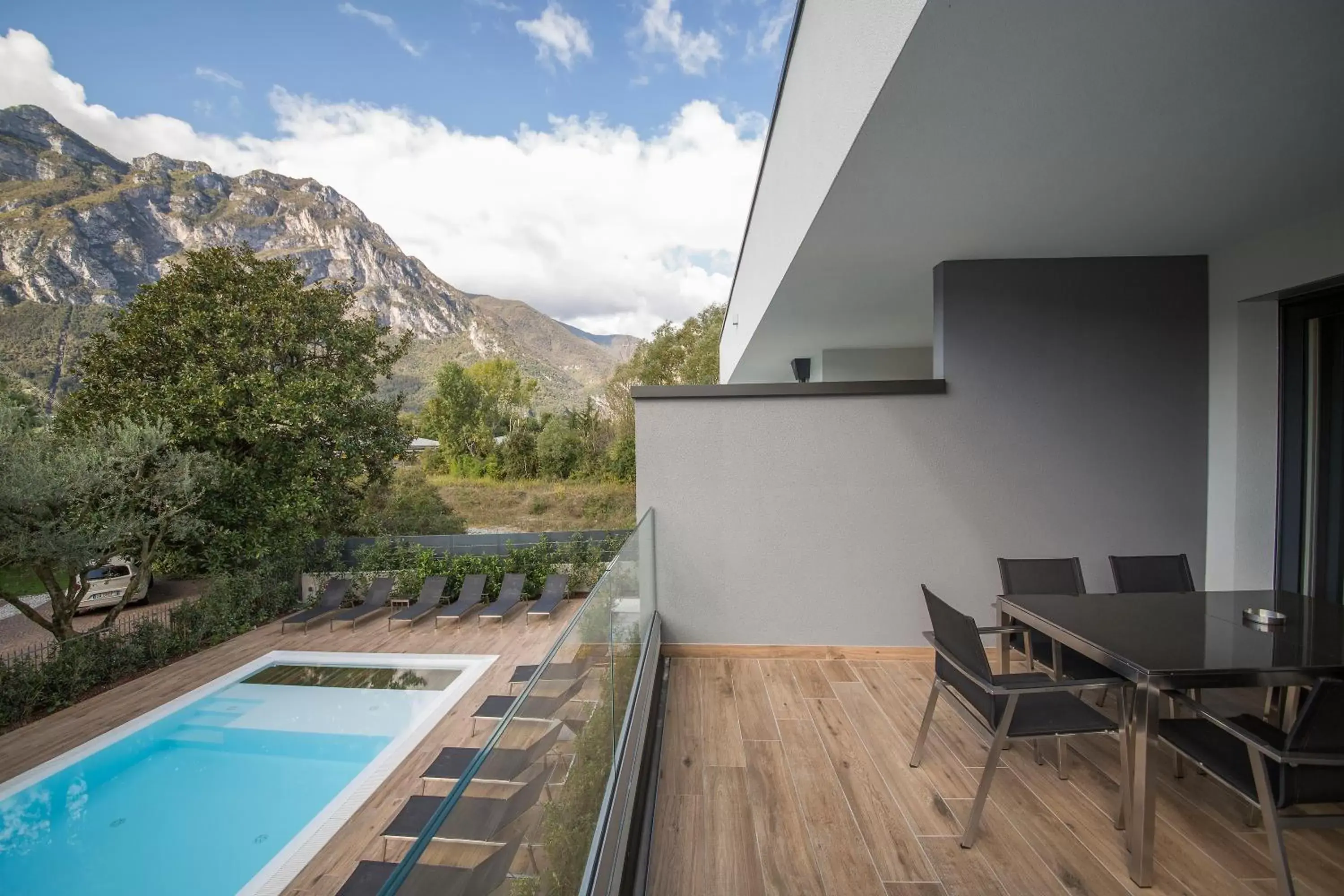Balcony/Terrace, Pool View in Riva Lake Lodge